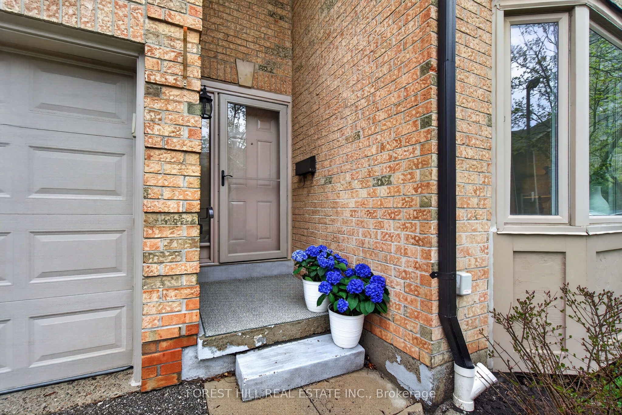 4635 Regents Terrace 30, Mississauga, ON L5R 1X4 photo 3