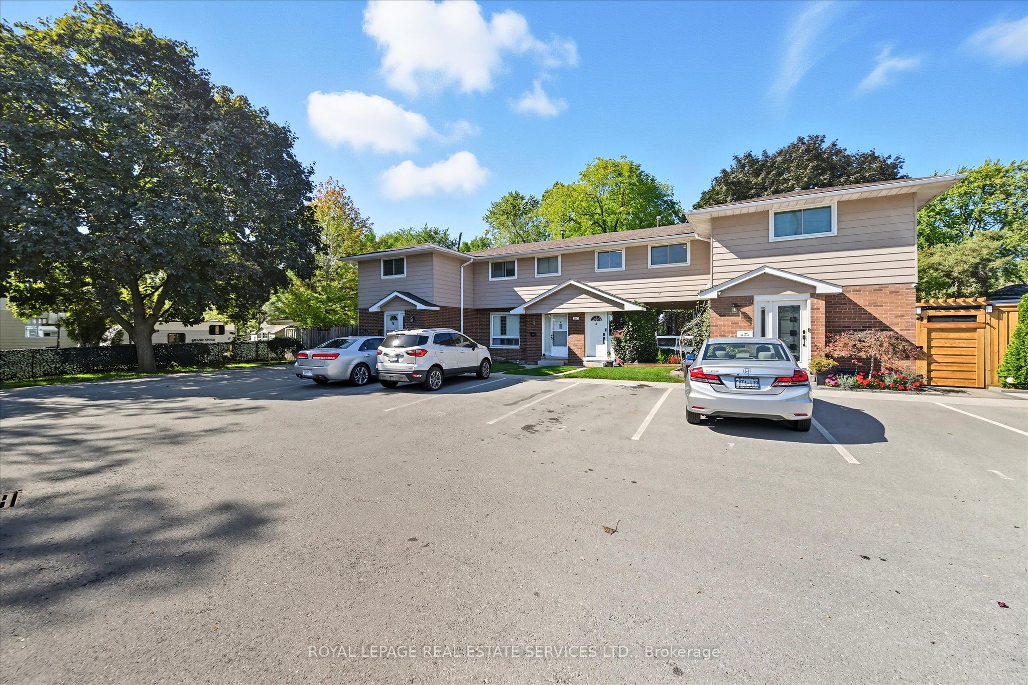 2377 Industrial Street 3, Burlington, ON L7P 1A4 photo 4