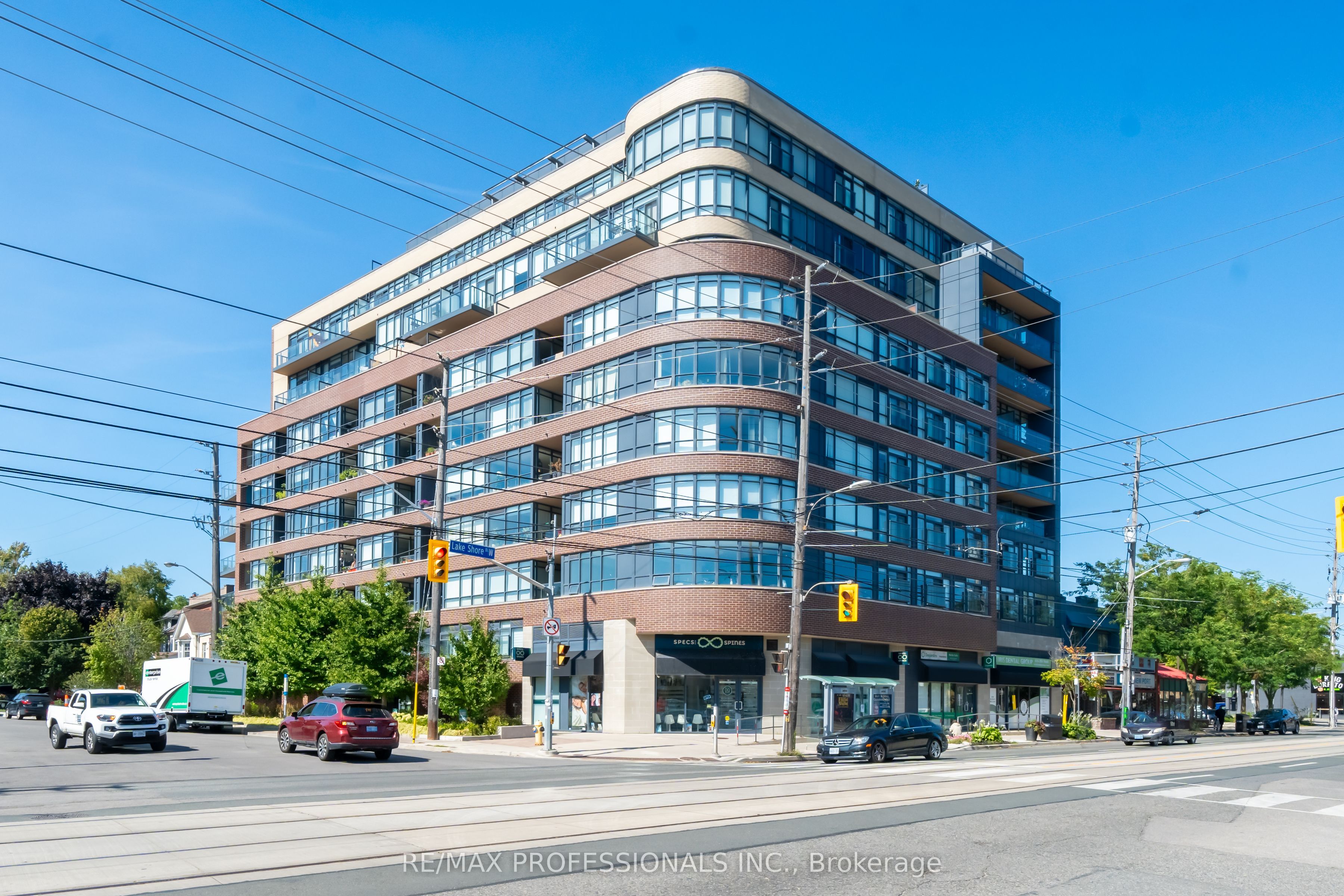 11 Superior Avenue 811, Toronto, ON M8V 0A7