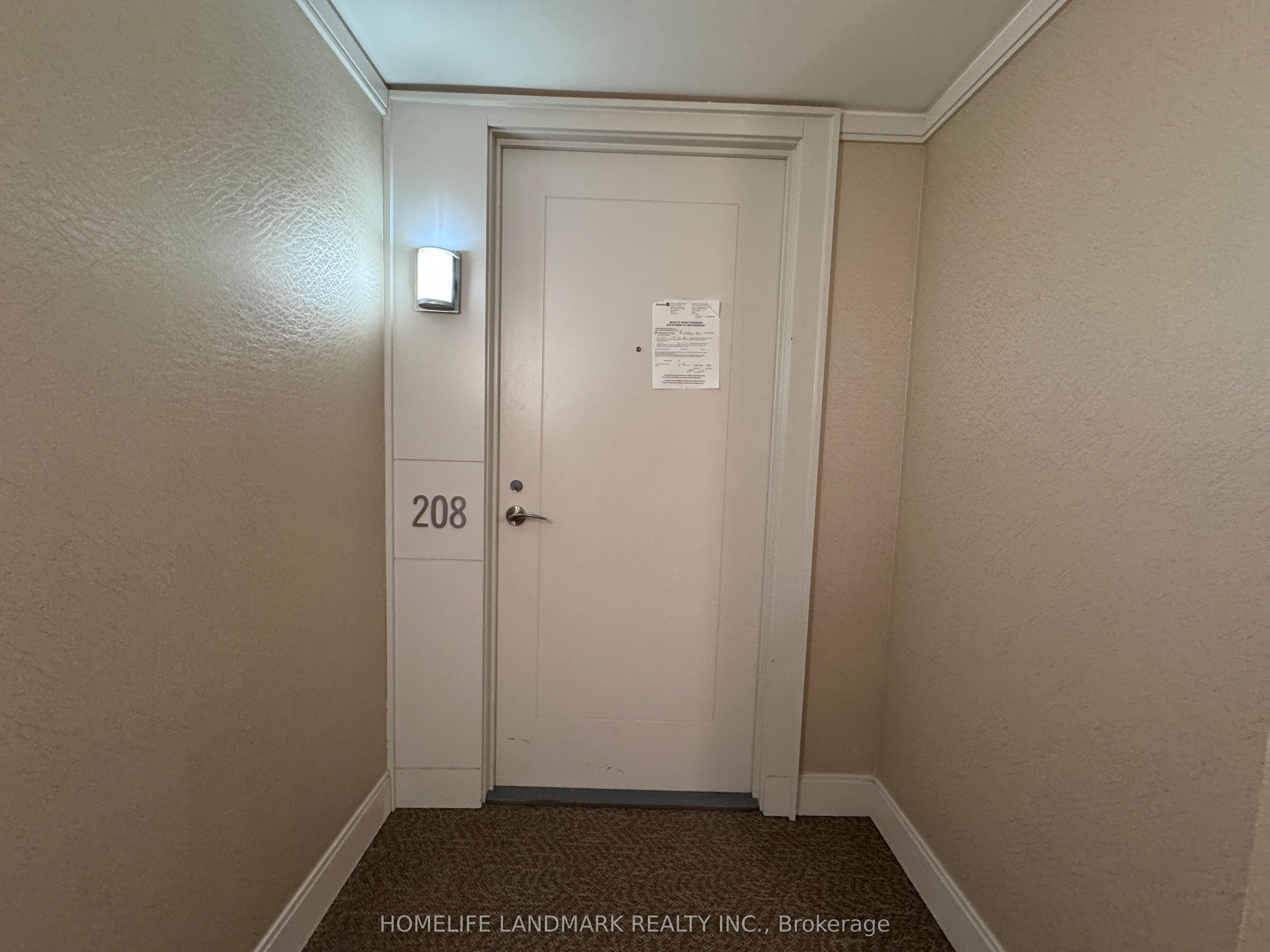 3091 Dufferin Street 208, Toronto, ON M6A 0C4 photo 3