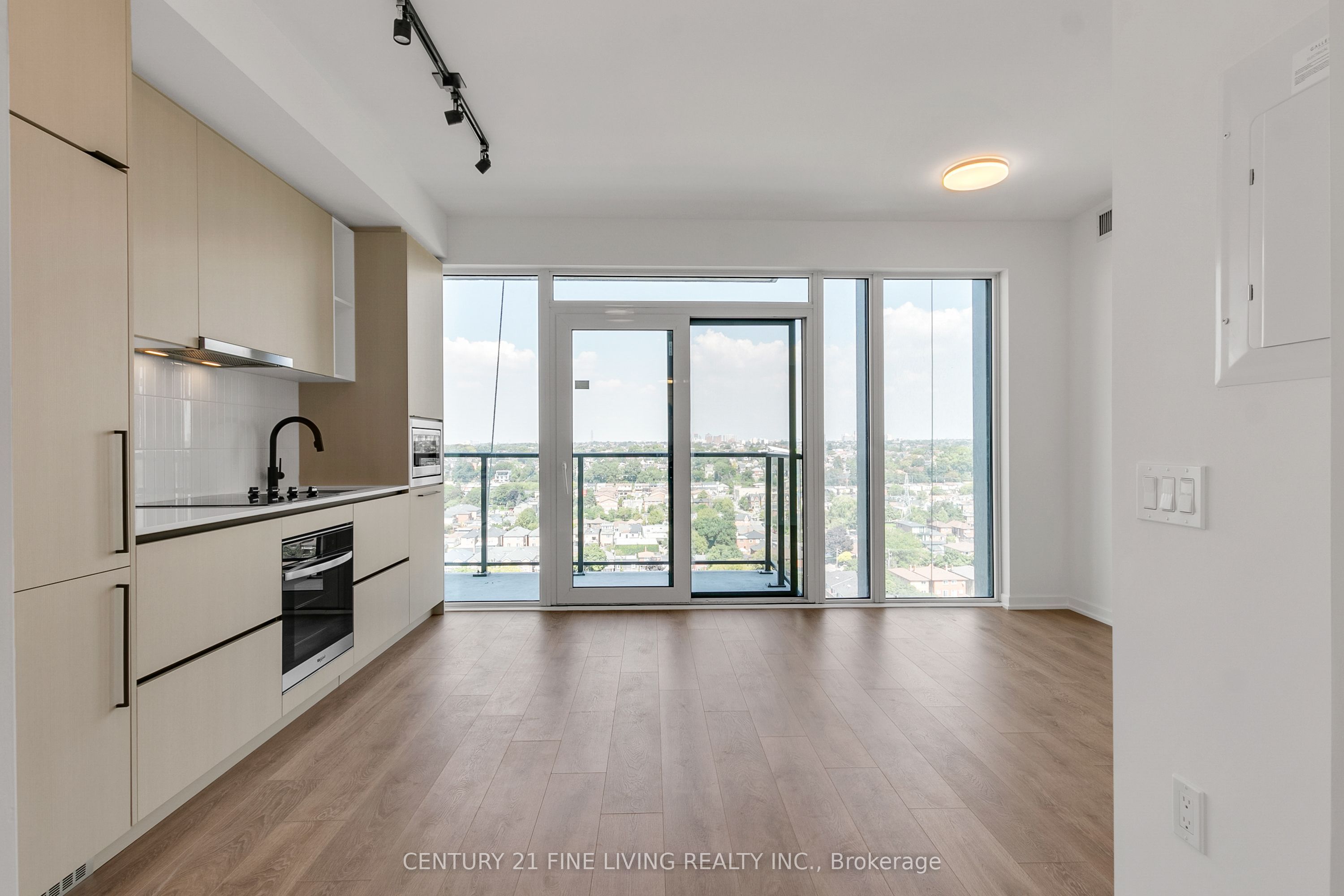 1285 DuPont Street 1507, Toronto, ON M6H 2A6 photo 4