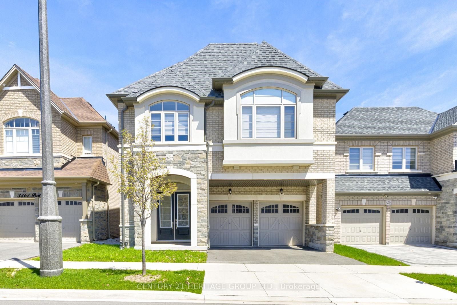 3457 Post Road, Oakville, ON L6H 0Y9