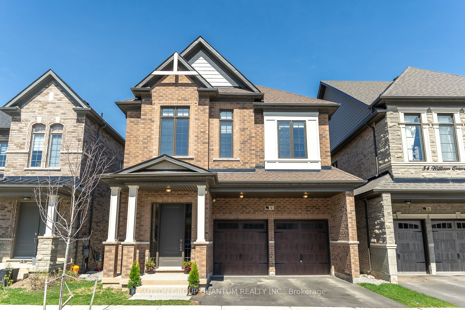 58 William Crawley Way, Oakville, ON L6H 0Y8