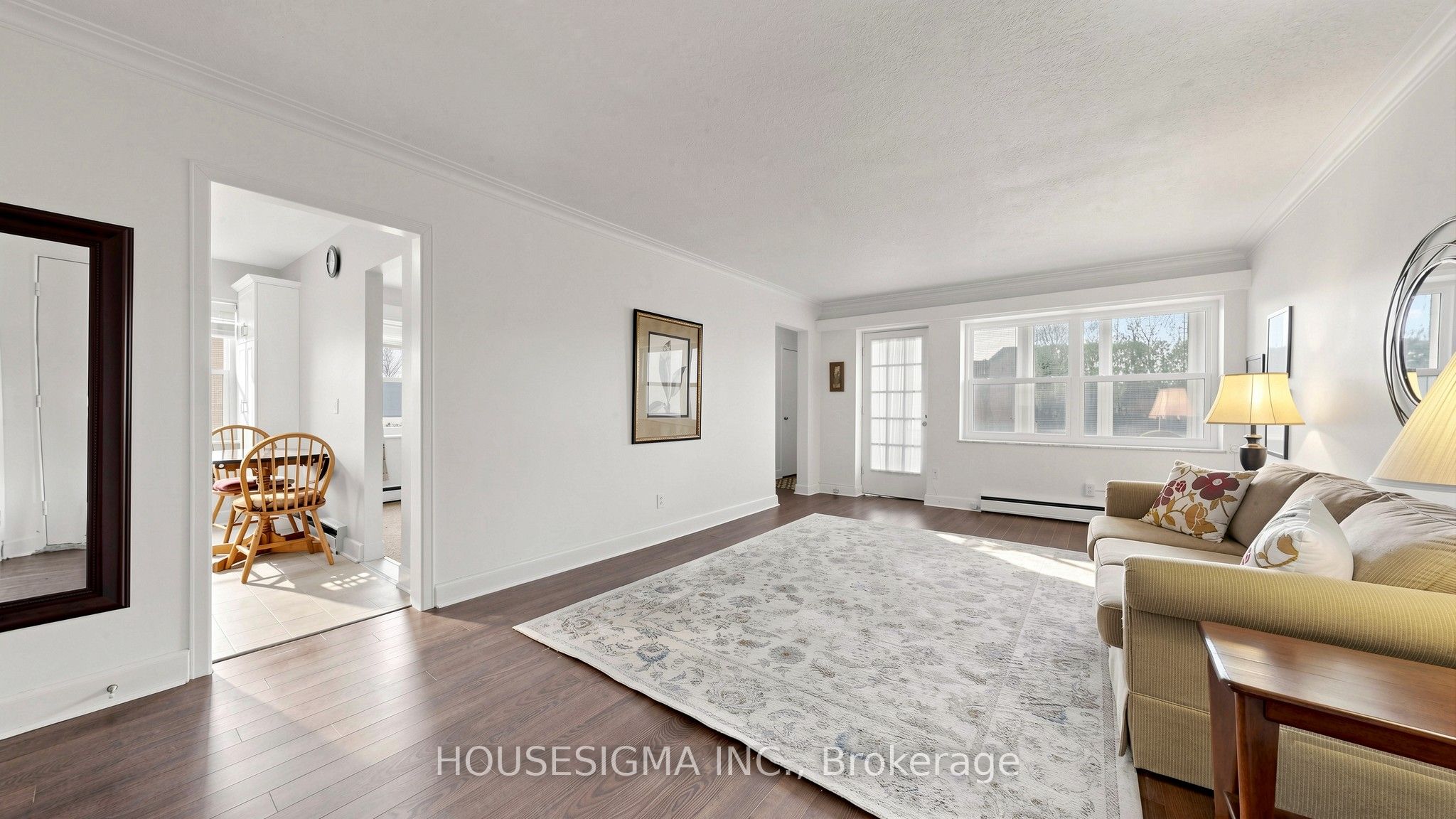 824 Brant Street 9, Burlington, ON L7R 2J5 photo 4