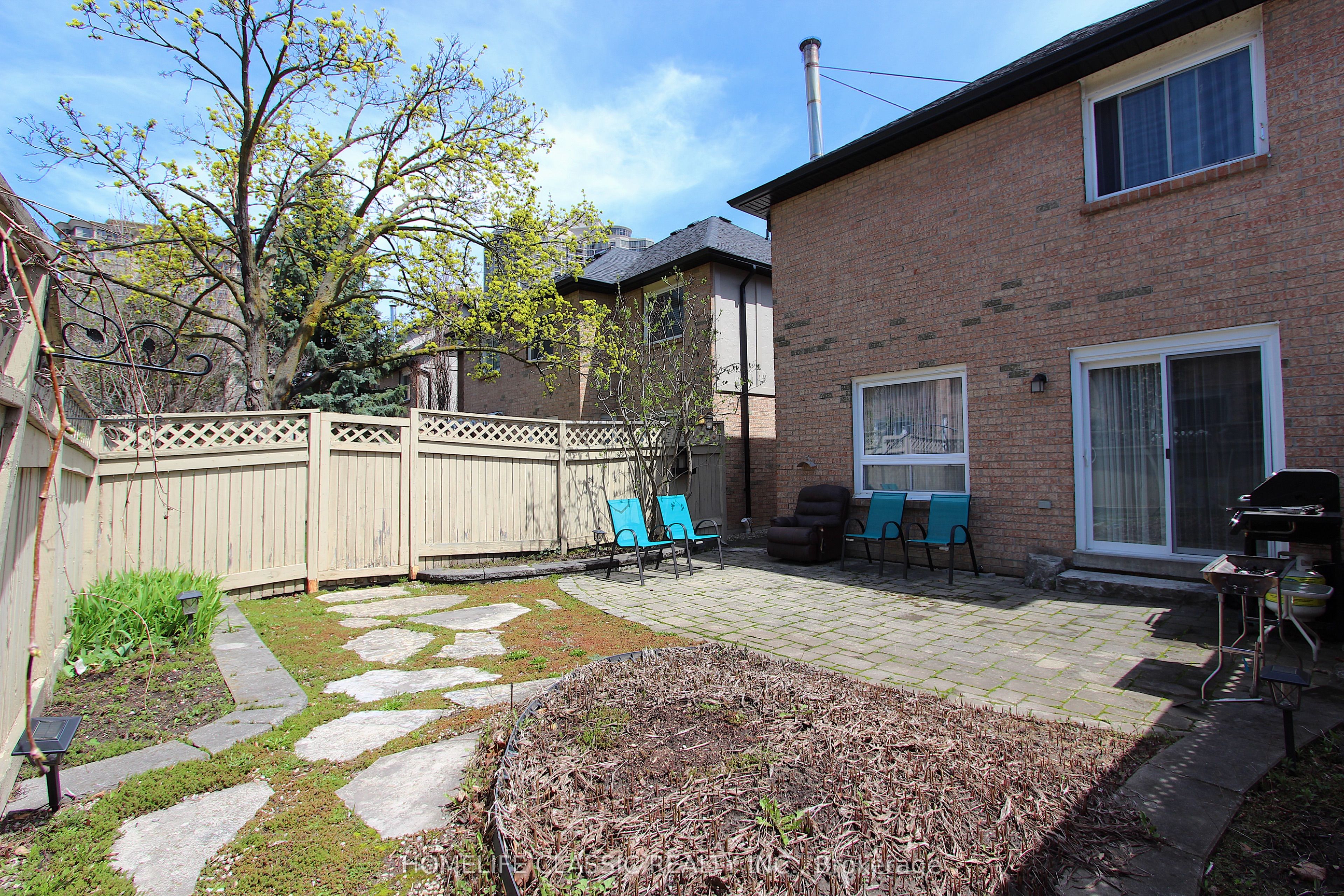 4635 Regents Terrace 51, Mississauga, ON L5R 1W8 photo 5