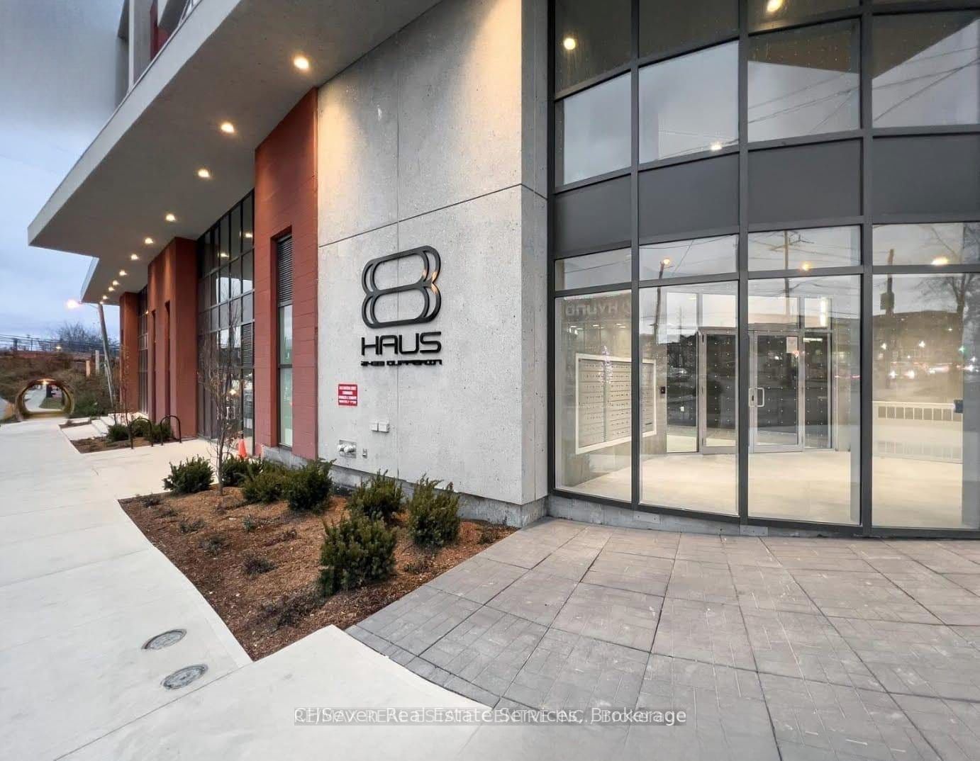 2433 Dufferin Street 311, Toronto, ON M6E 0B4 photo 2