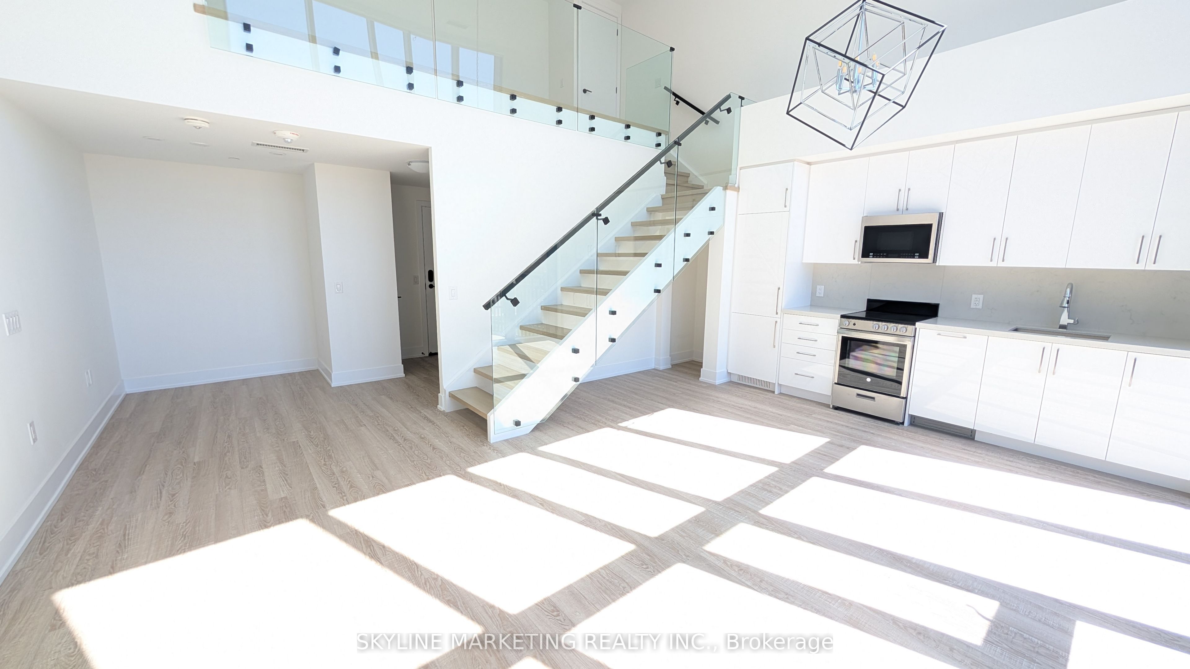 2450 Old Bronte Road 102, Oakville, ON L6M 5P6 photo 5
