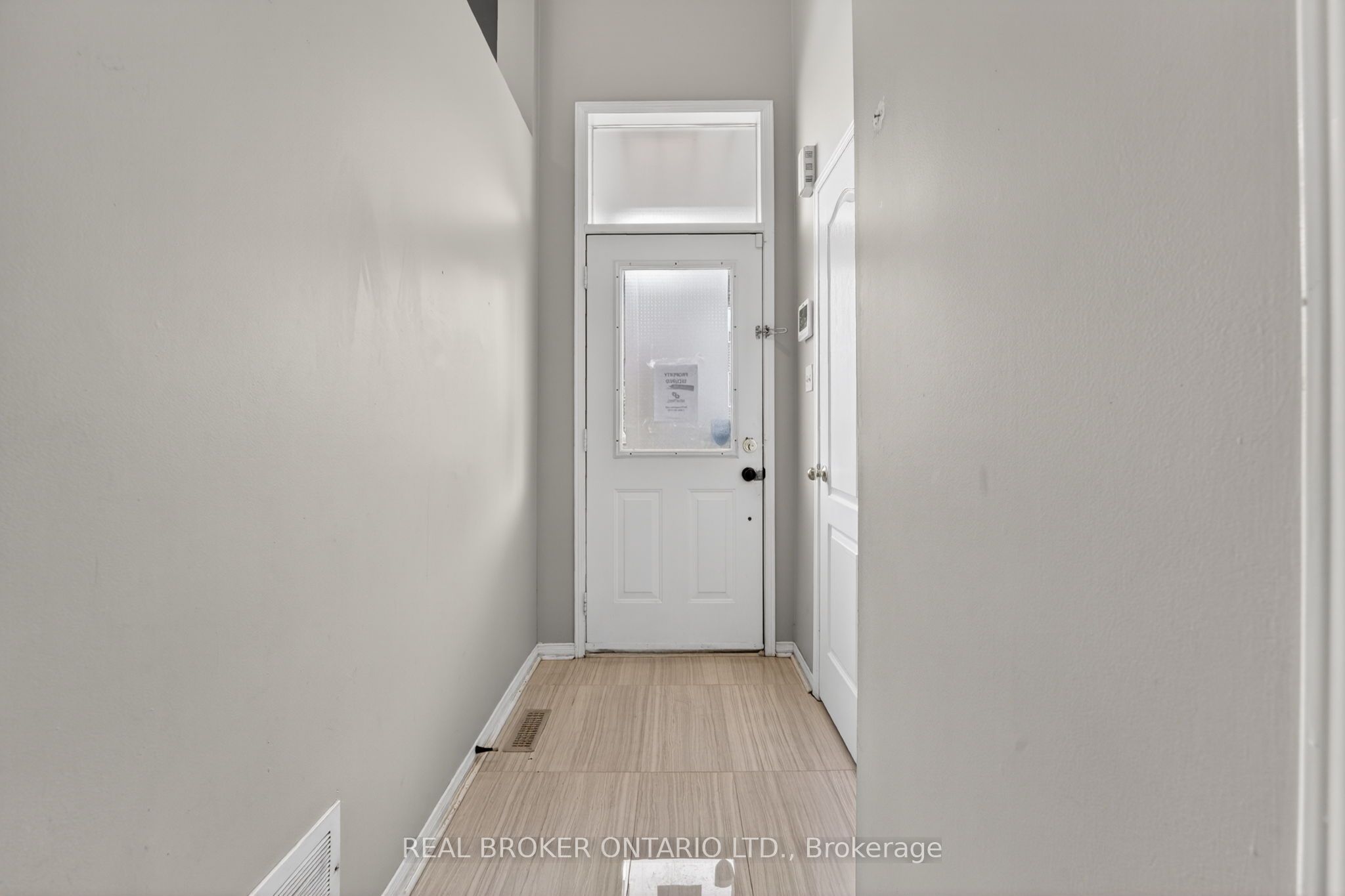 5985 Creditview Road 8, Mississauga, ON L5V 2M9 photo 5