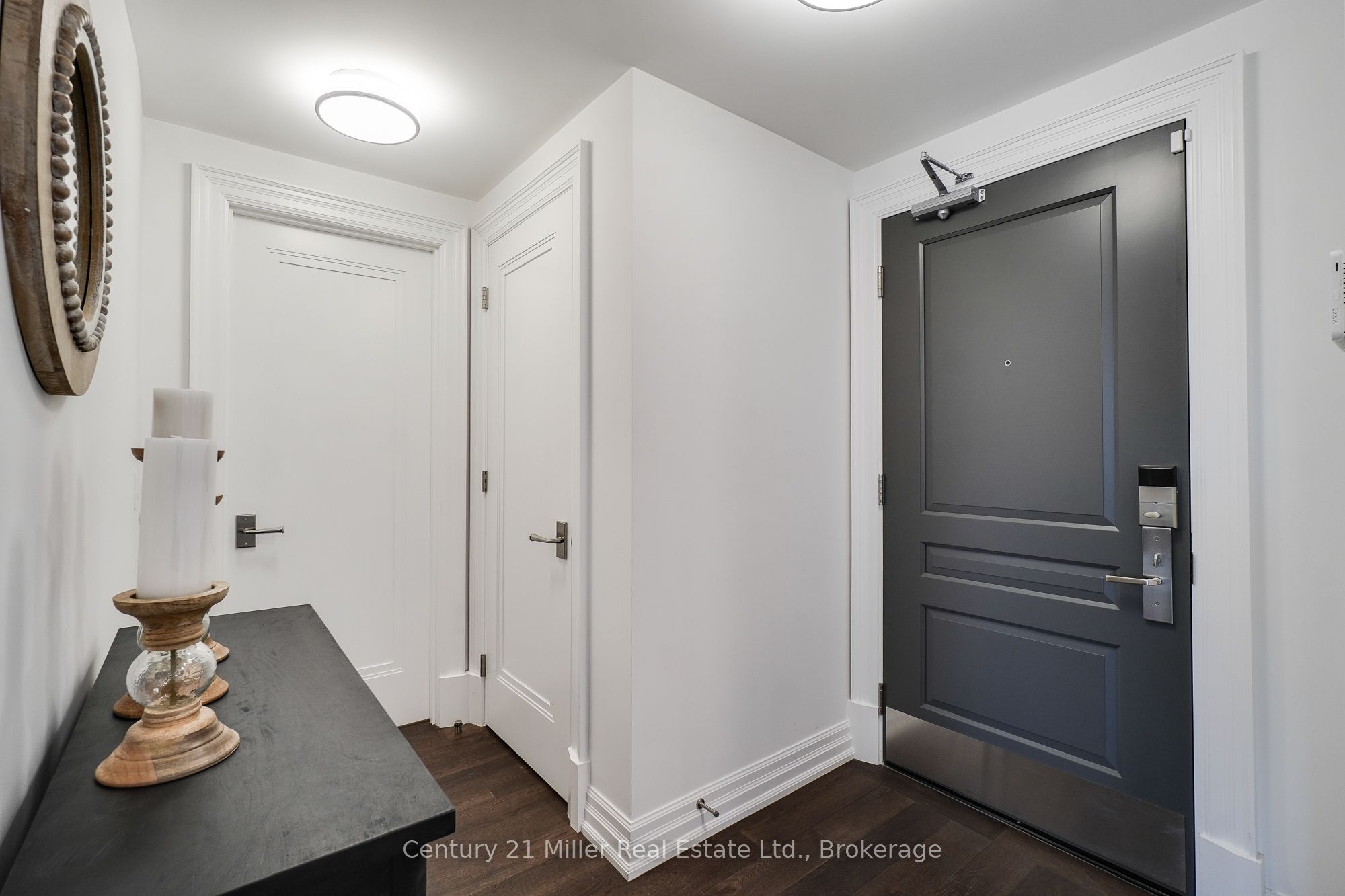 2060 Lakeshore Road 802, Burlington, ON L7R 0G2 photo 5
