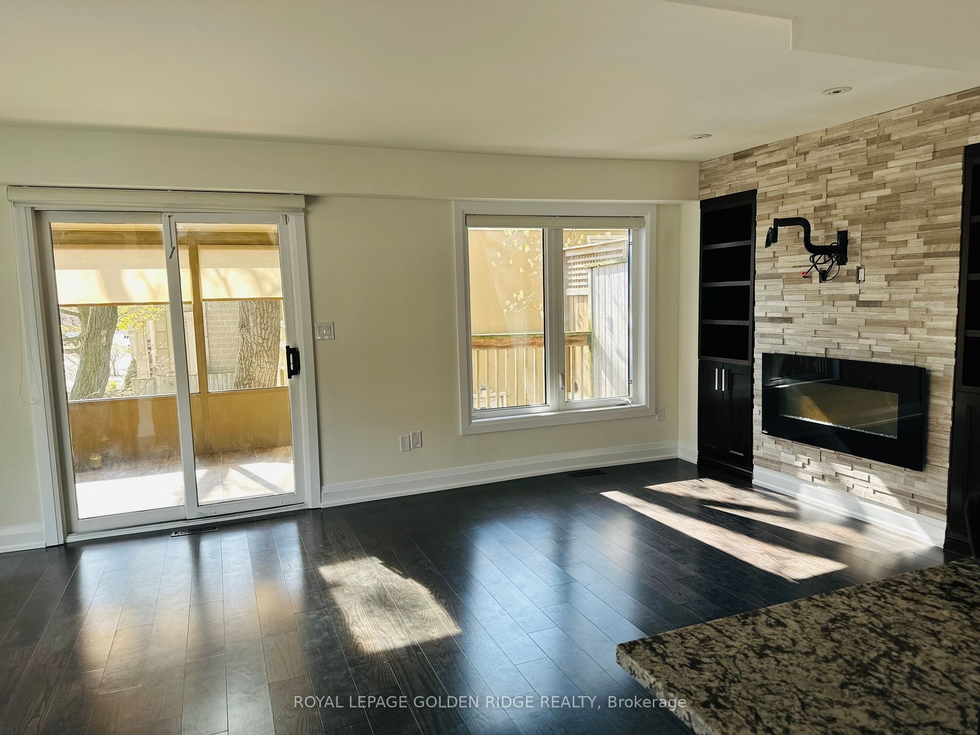60 John Street, Oakville, ON L6K 3R8 photo 4