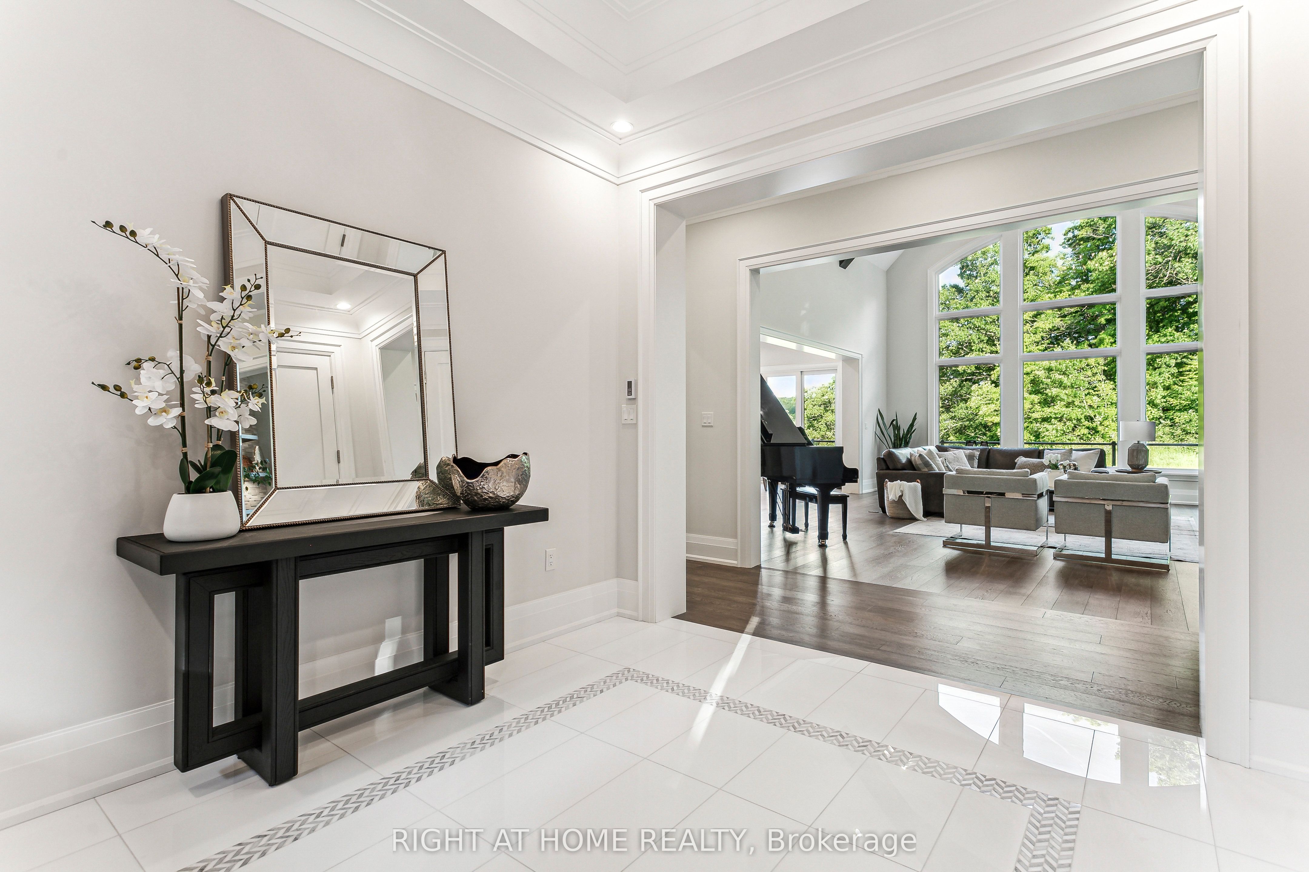 2606 Harvestmoon Lane, Burlington, ON L7P 0N5 photo 4