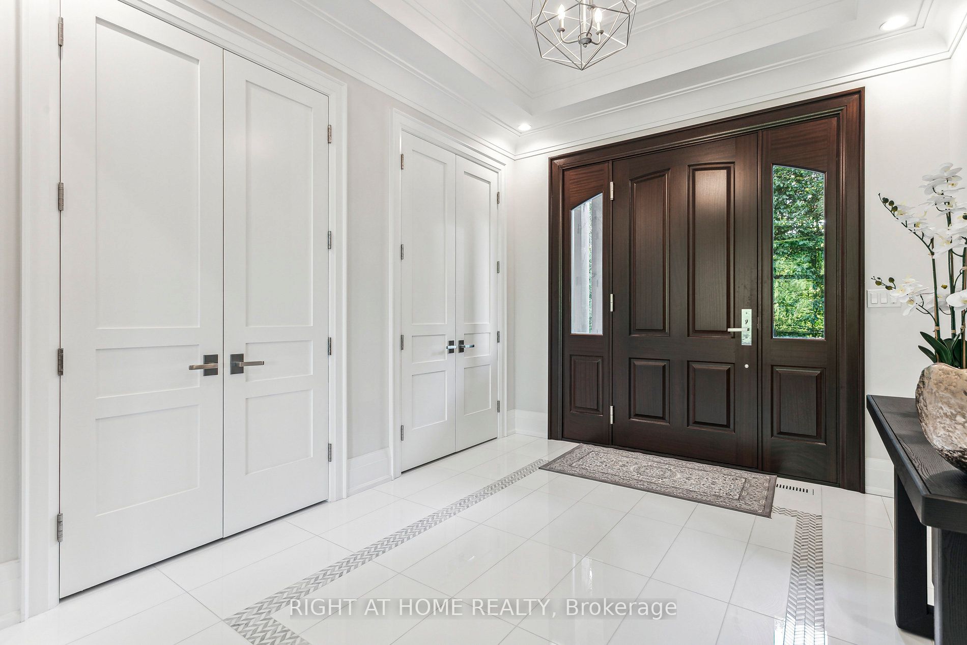 2606 Harvestmoon Lane, Burlington, ON L7P 0N5 photo 5