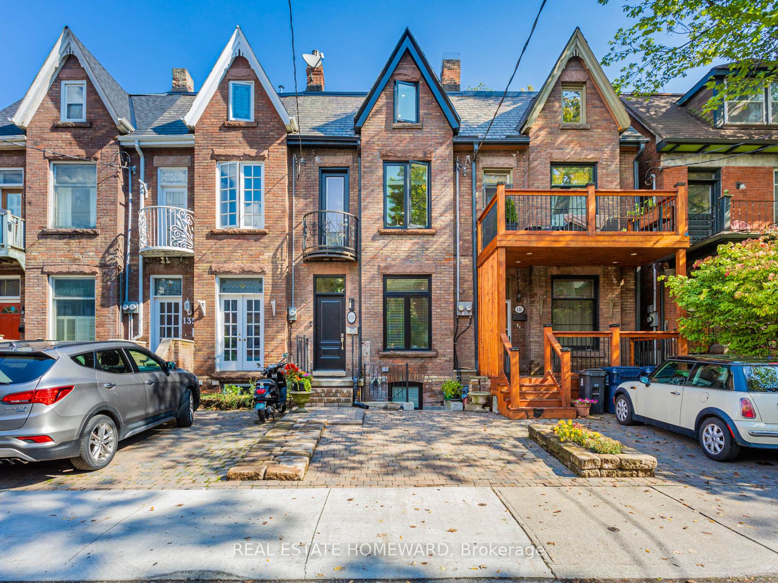 133 Cowan Avenue, Toronto, ON M6K 2N1 photo 2