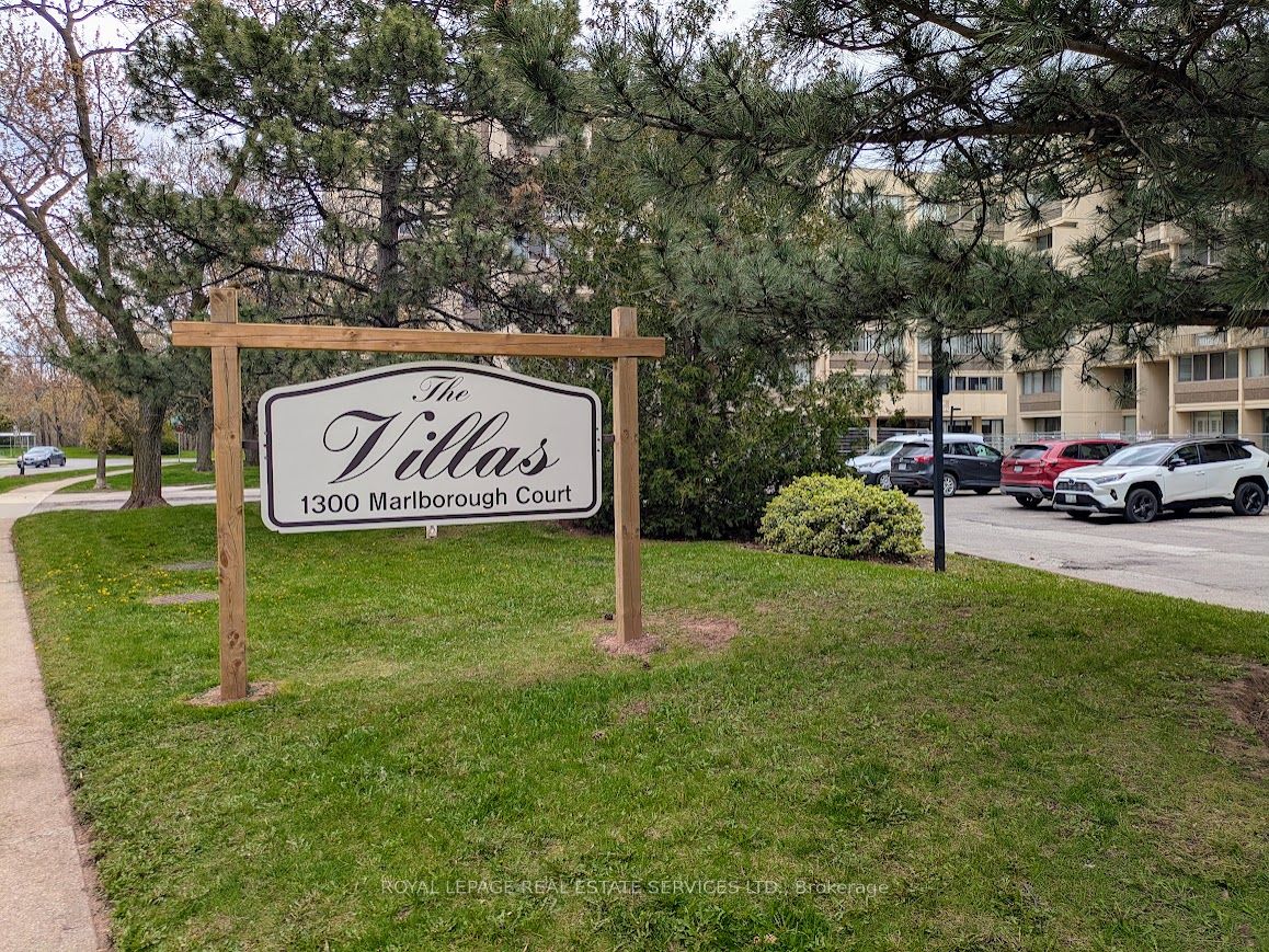 1300 Marlborough Court 325, Oakville, ON L6H 2S2