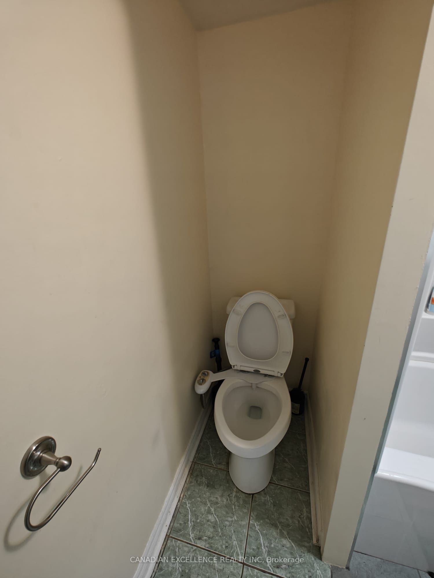 480 N Fernforest Drive, Brampton, ON L6R 2V5 photo 3