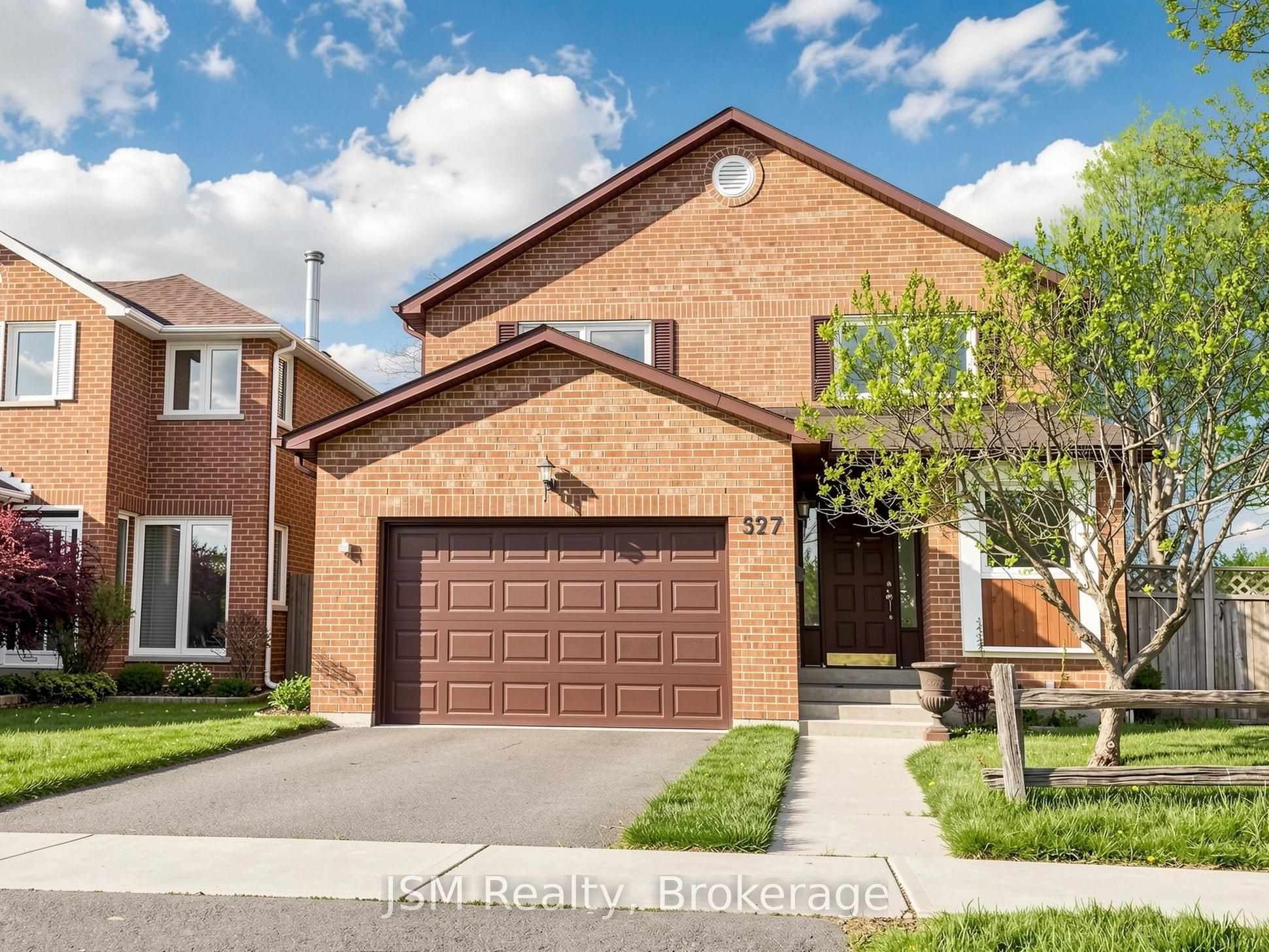 577 Bud Gregory Boulevard Lower, Mississauga, ON L4Z 2L3