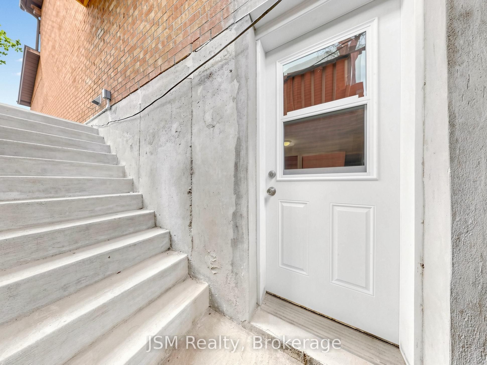 577 Bud Gregory Boulevard Lower, Mississauga, ON L4Z 2L3 photo 3