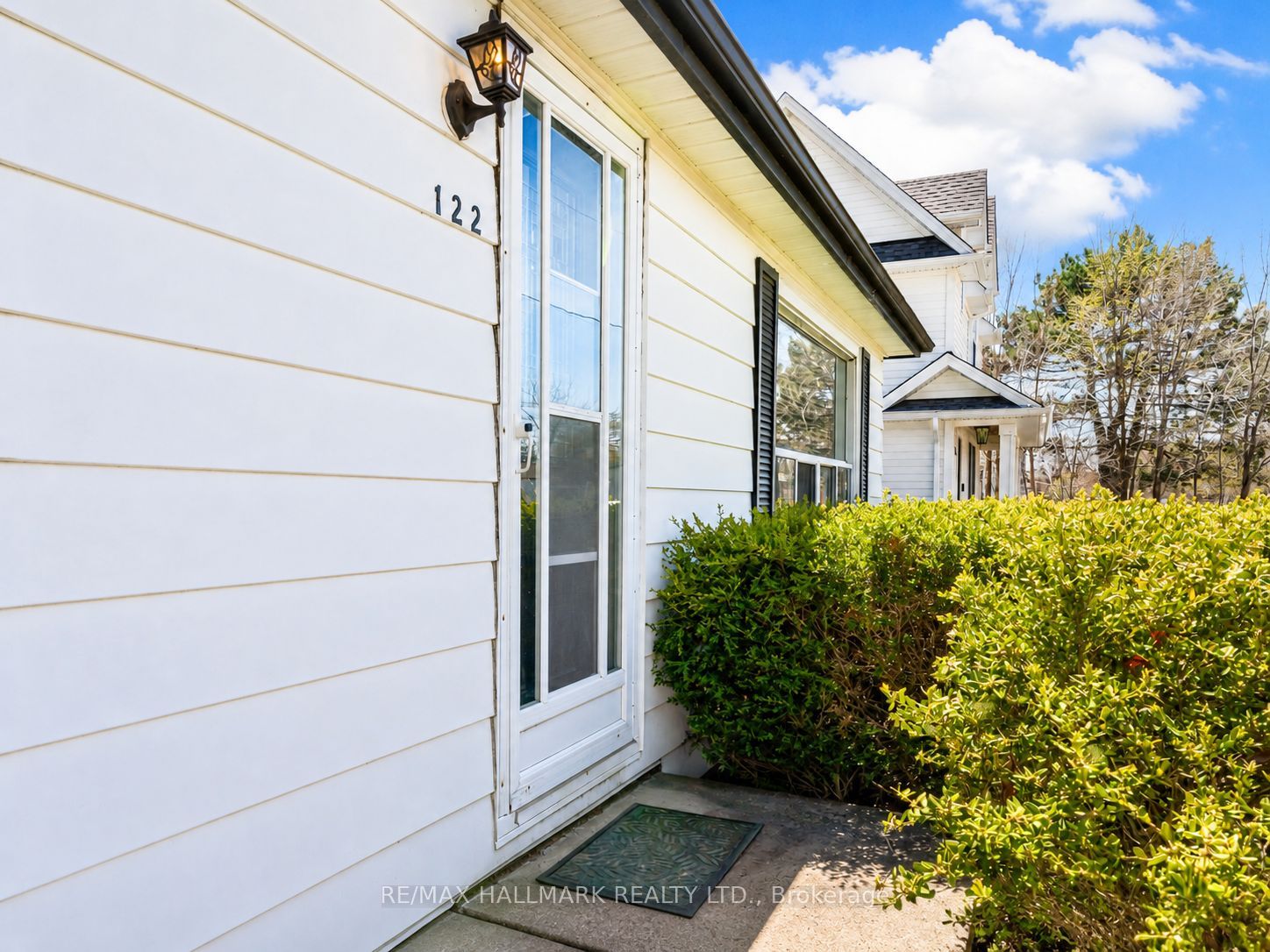 122 Hawthorne Road, Oakville, ON L6K 1V8 photo 4