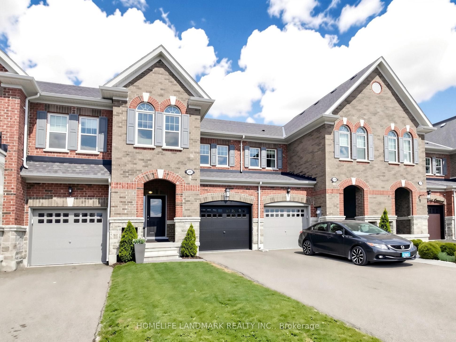 31 True Blue Crescent, Caledon, ON L7E 4K6 photo 3