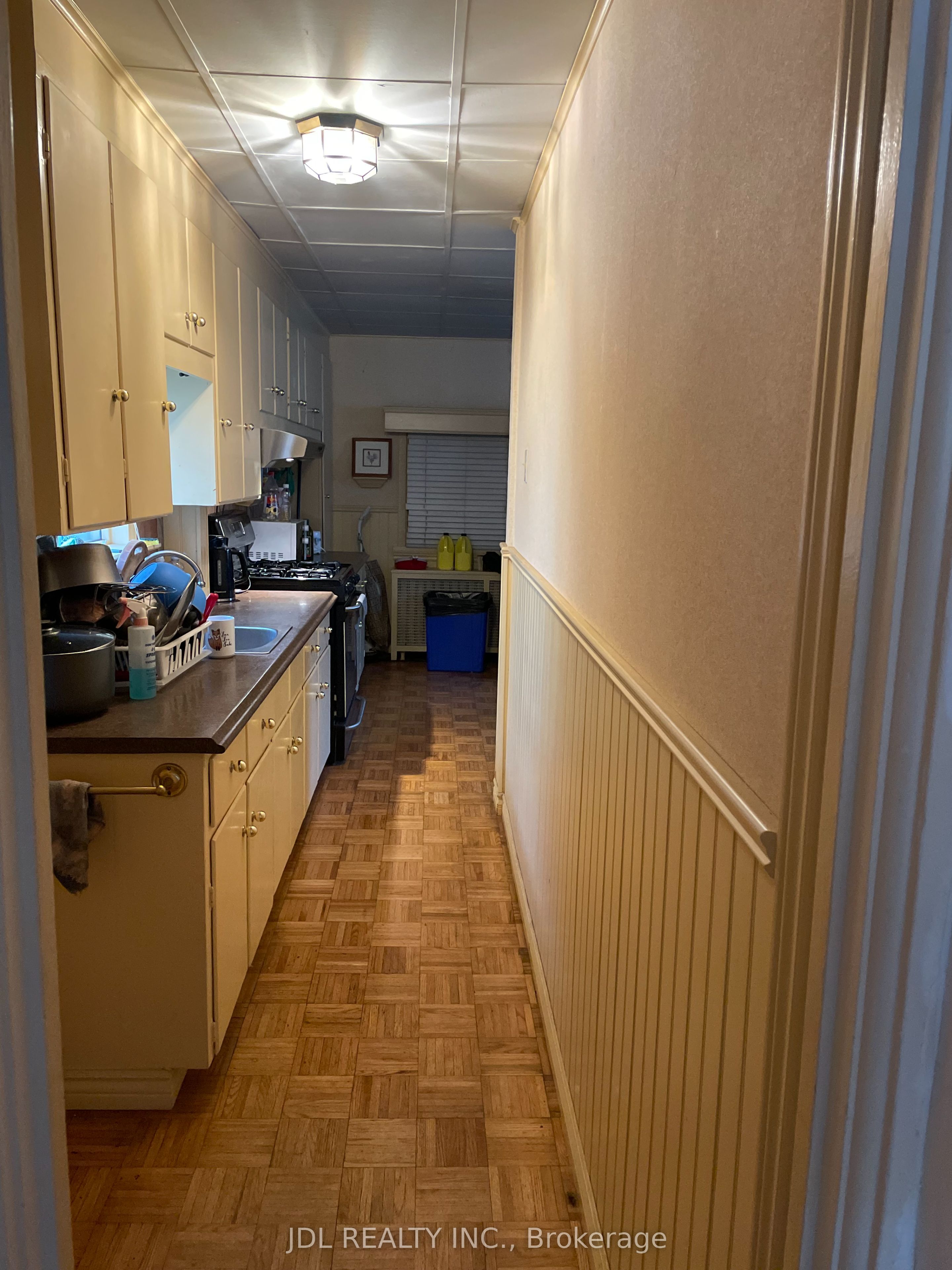 61 Guestville Avenue, Toronto, ON M6N 4N4 photo 3