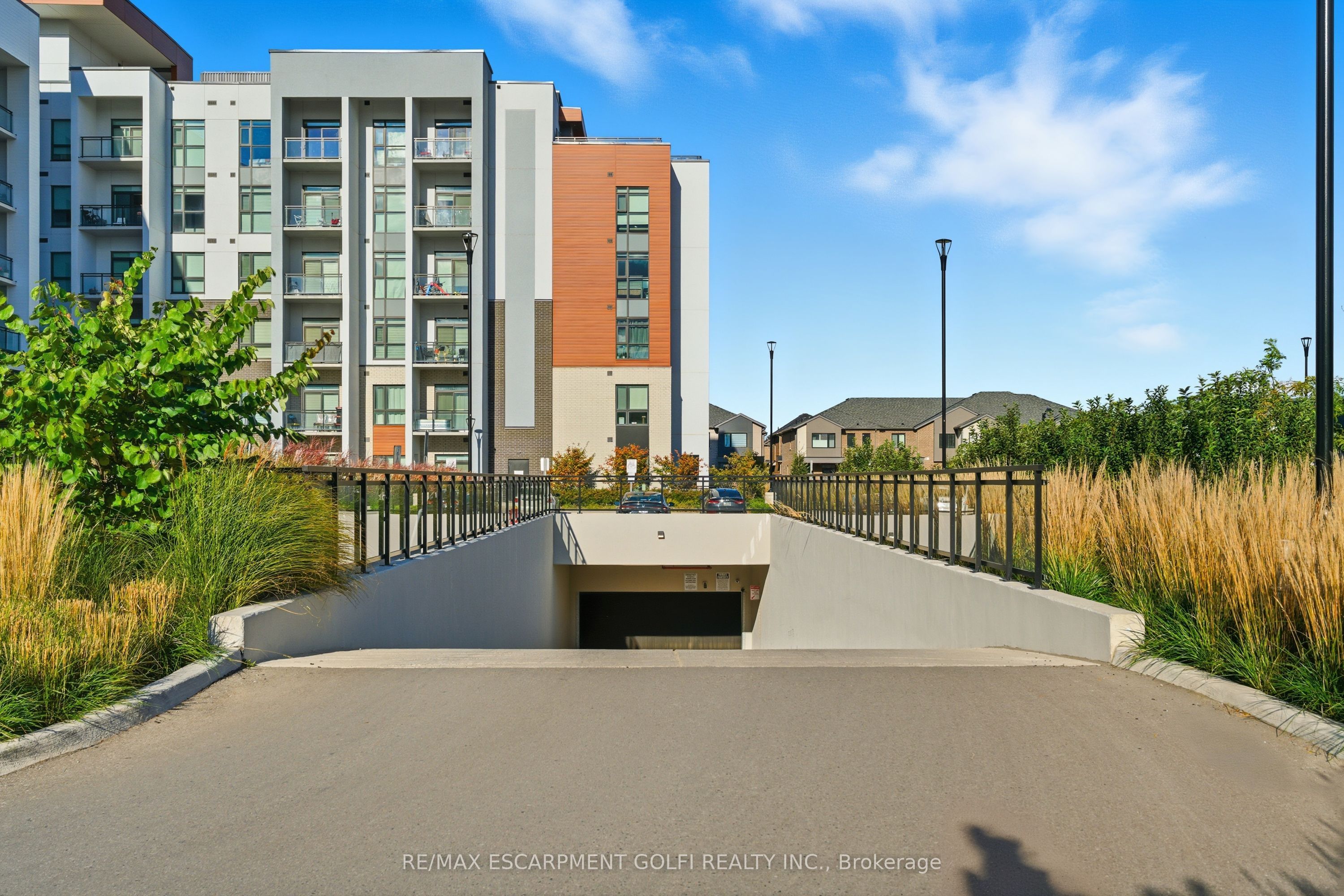 470 Gordon Krantz Avenue 204, Milton, ON L9T 2X5 photo 5