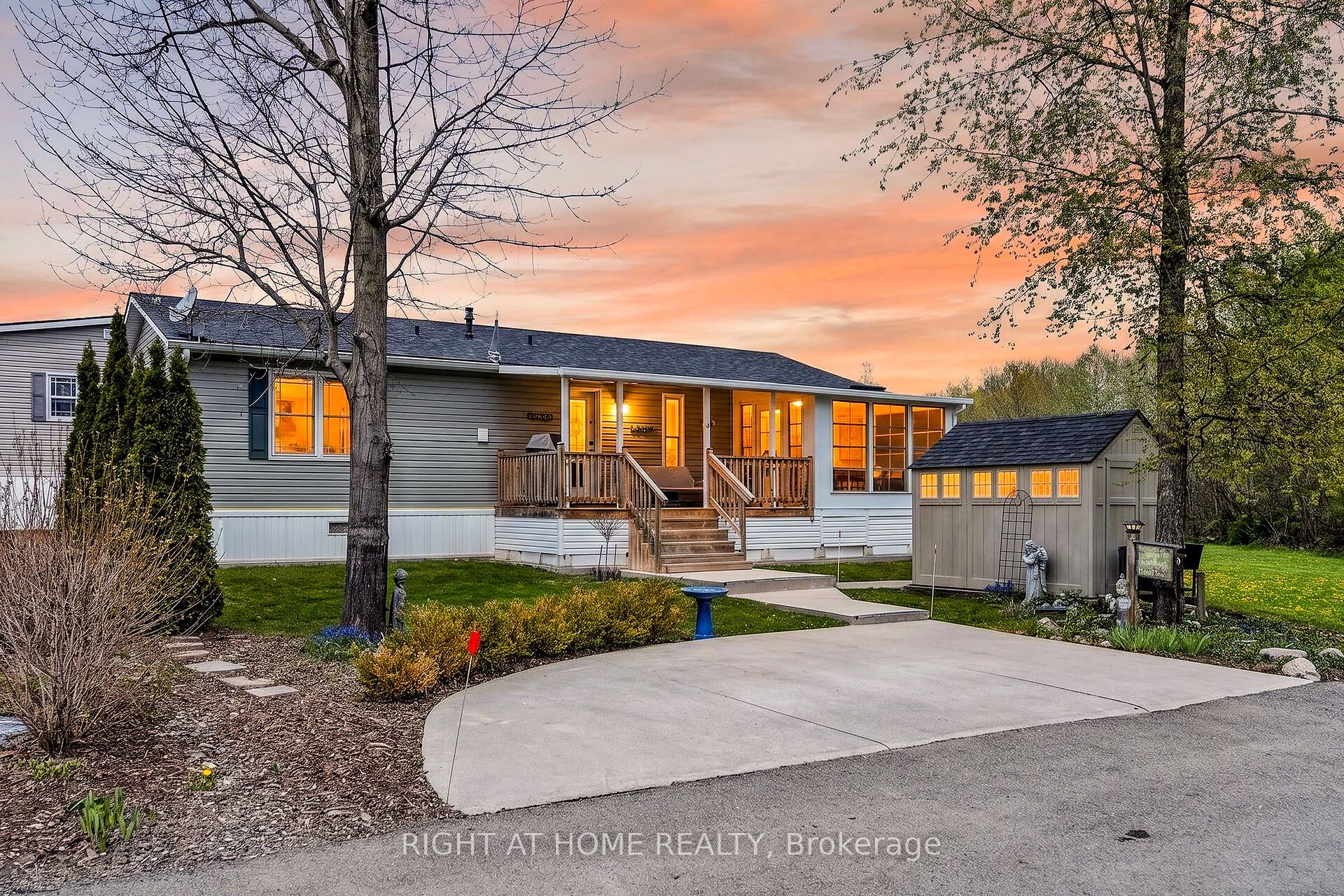 4449 Milburough Line 5 Beech, Burlington, ON L7P 0C5