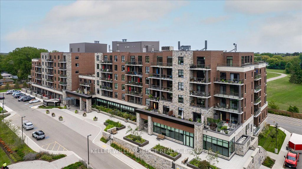 3290 New Street 607, Burlington, ON L7N 1M8