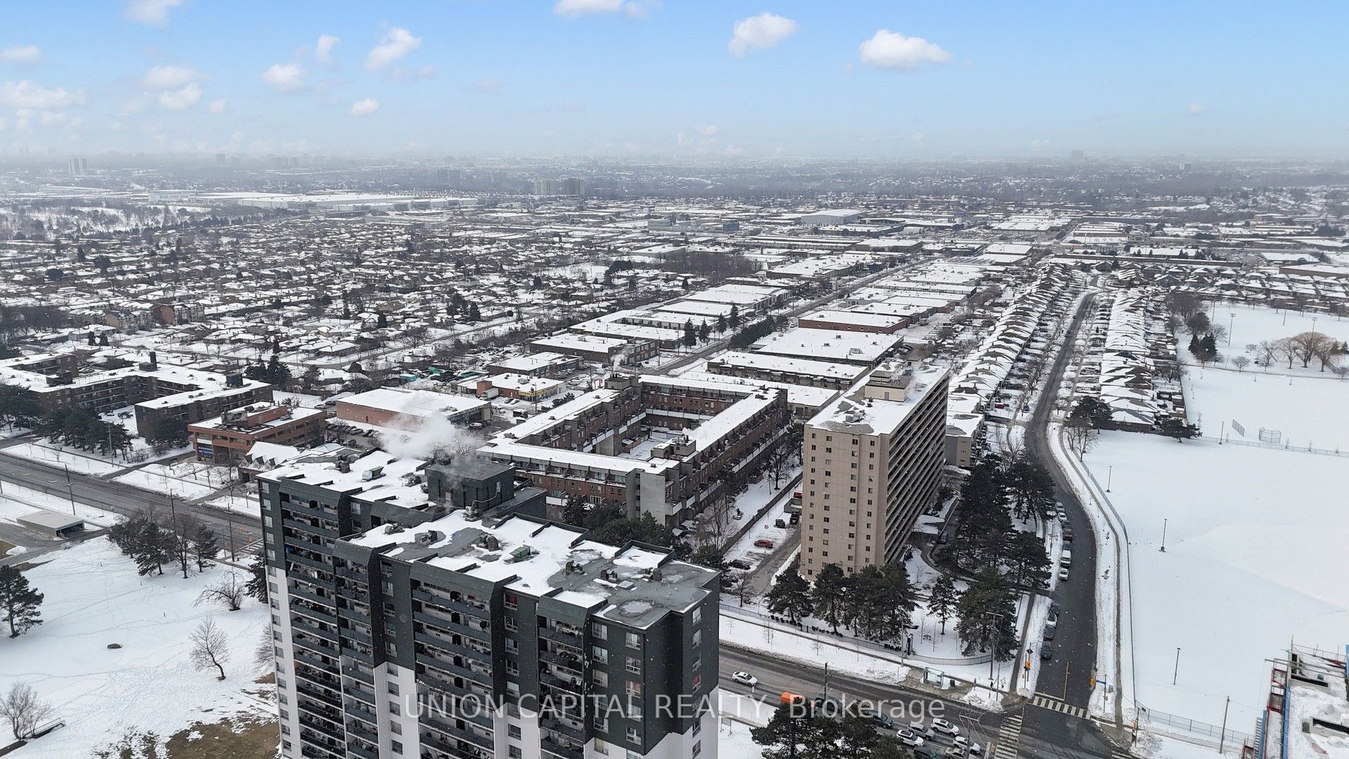 10 Eddystone Avenue 126, Toronto, ON M3N 2T2