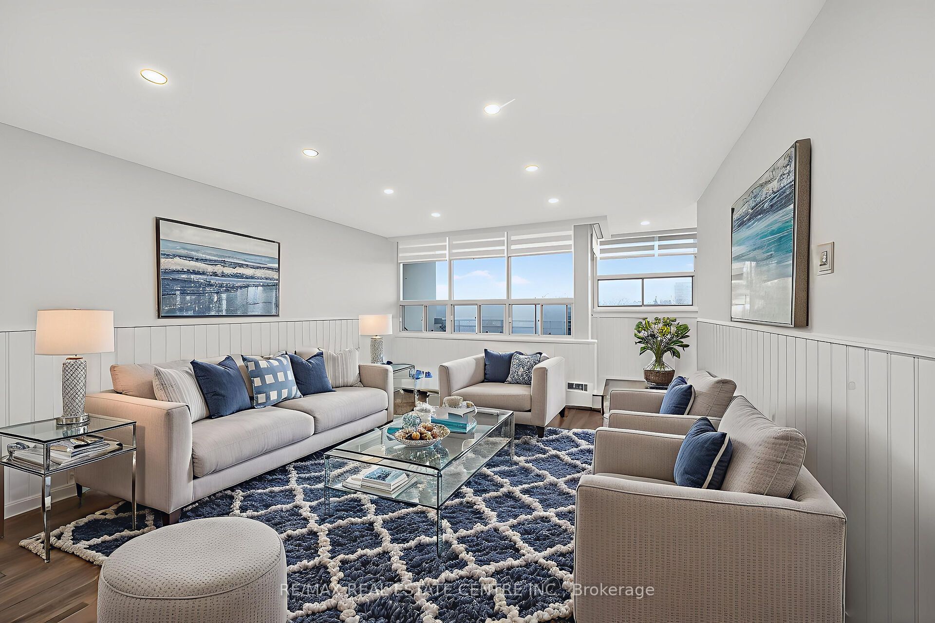 212 Kerr Street 702, Oakville, ON L6K 3B1 photo 4