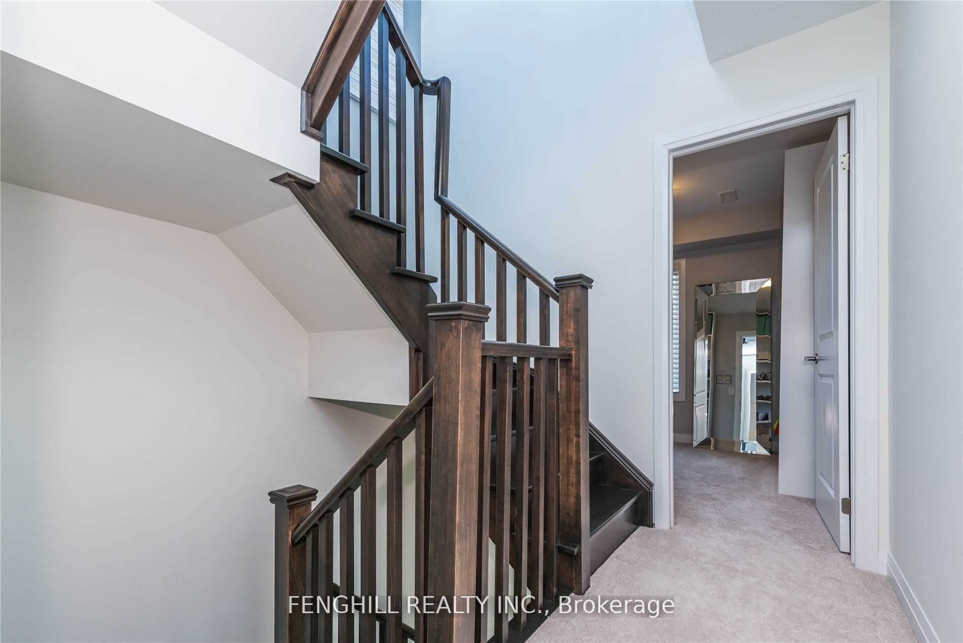 34 Frederick Tisdale Drive Room 2, Toronto, ON M3K 2B8 photo 3