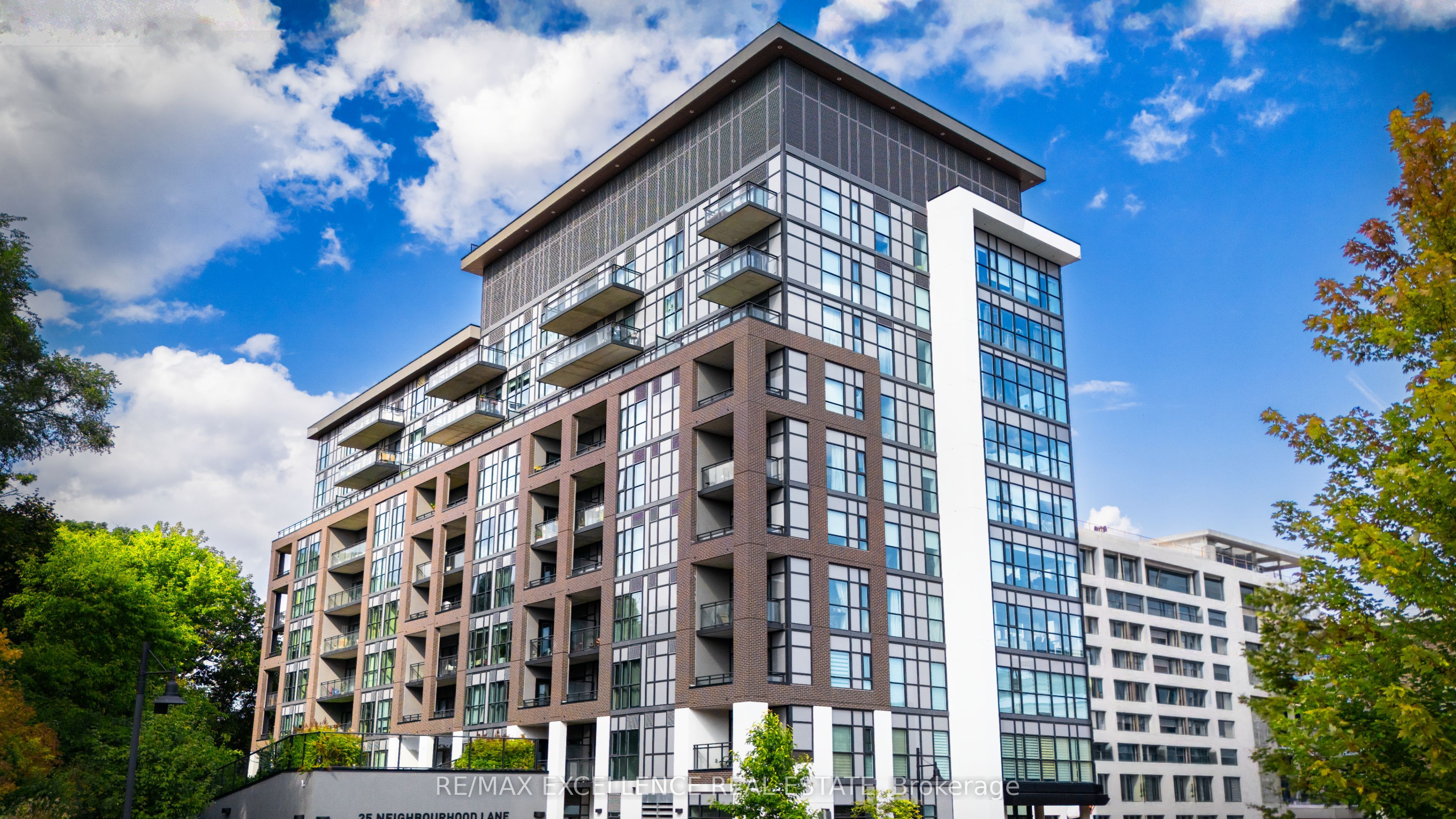 25 Neighbourhood Lane 507, Toronto, ON M8Y 0C4