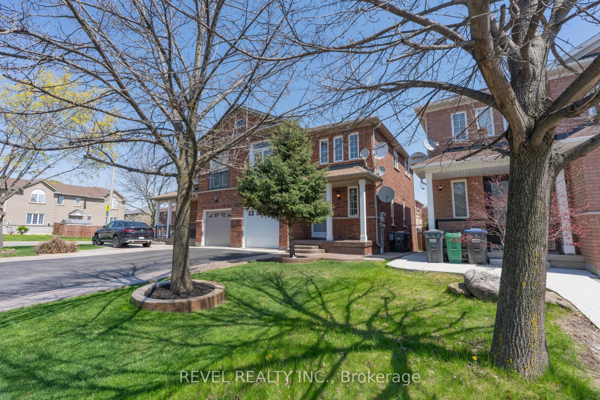 4871 James Austin Drive, Mississauga, ON L4Z 4G7 photo 2