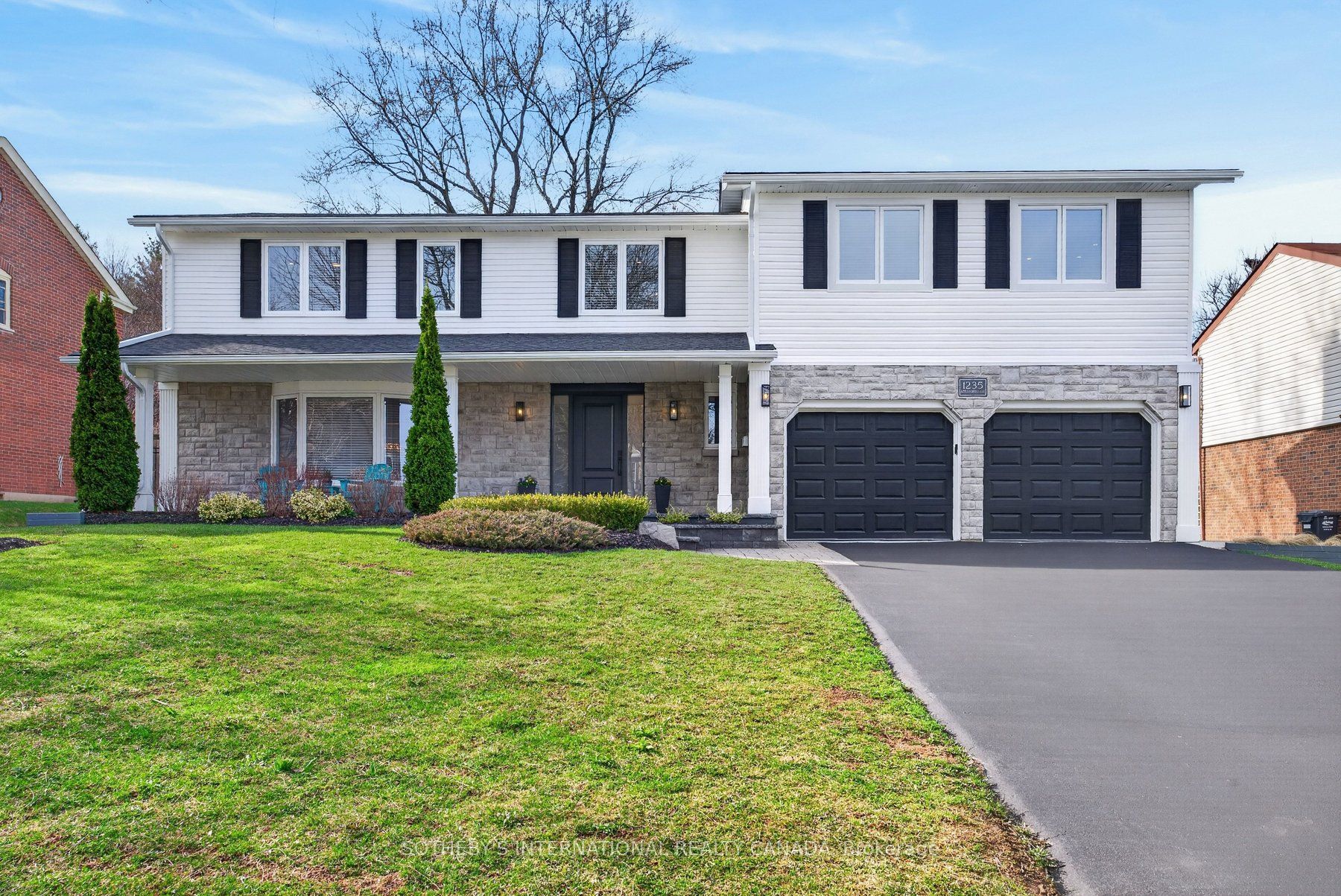 1235 Appleford Lane, Burlington, ON L7P 3M1 photo 2