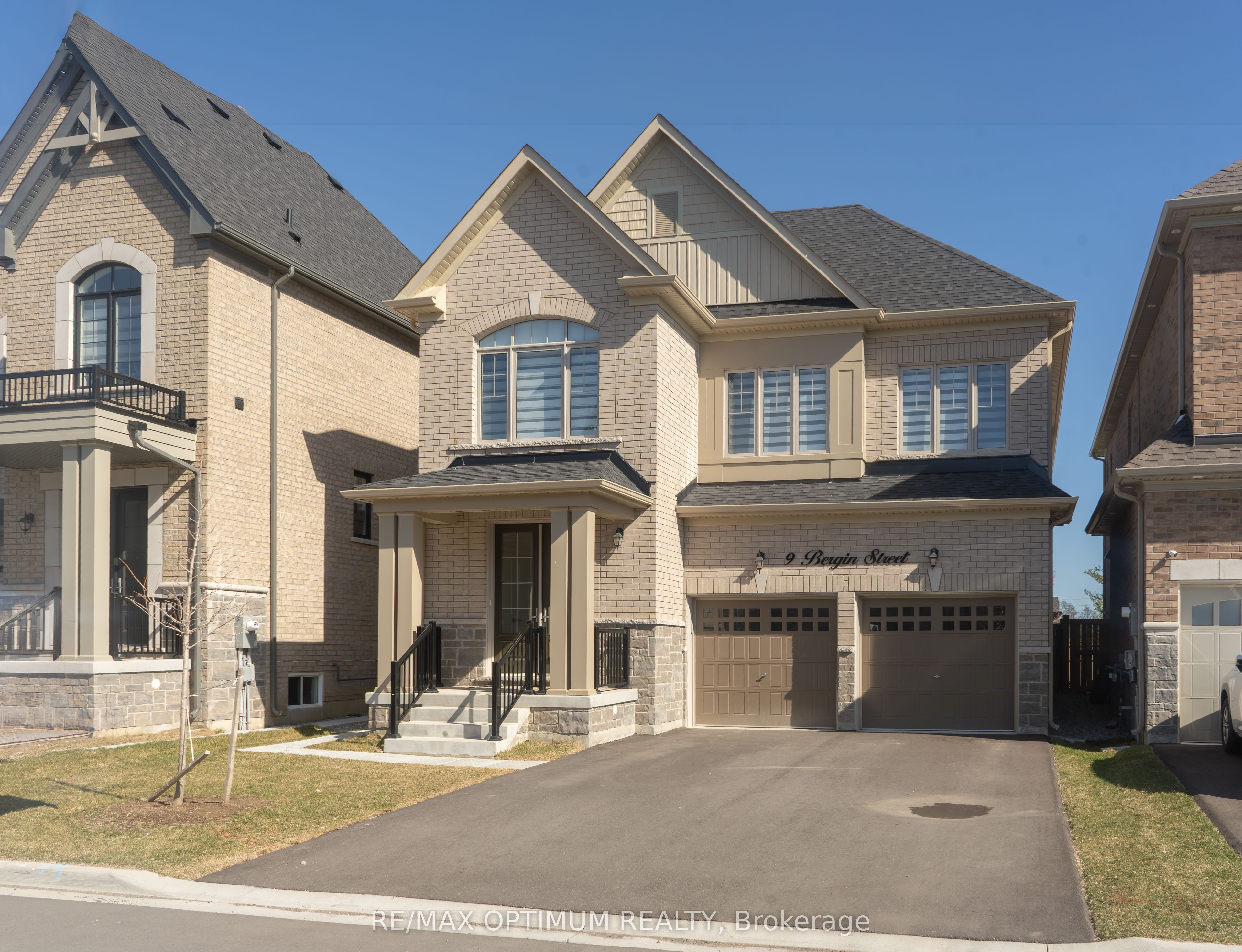 9 Bergin Street, Brampton, ON L6X 0X1 photo 2