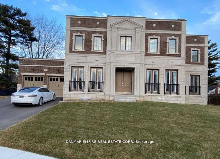 2193 Grayson Green Court, Oakville, ON L6J 0E6
