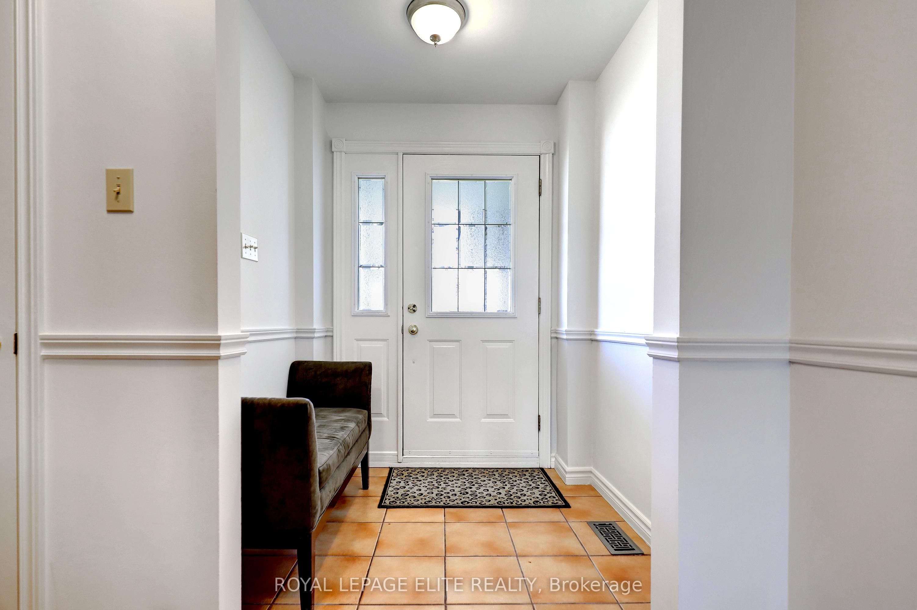 7113 Tamar Road, Mississauga, ON L5N 1Y7 photo 5