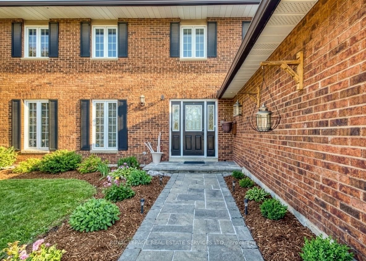 1462 Grand Boulevard, Oakville, ON L6H 3E6 photo 4