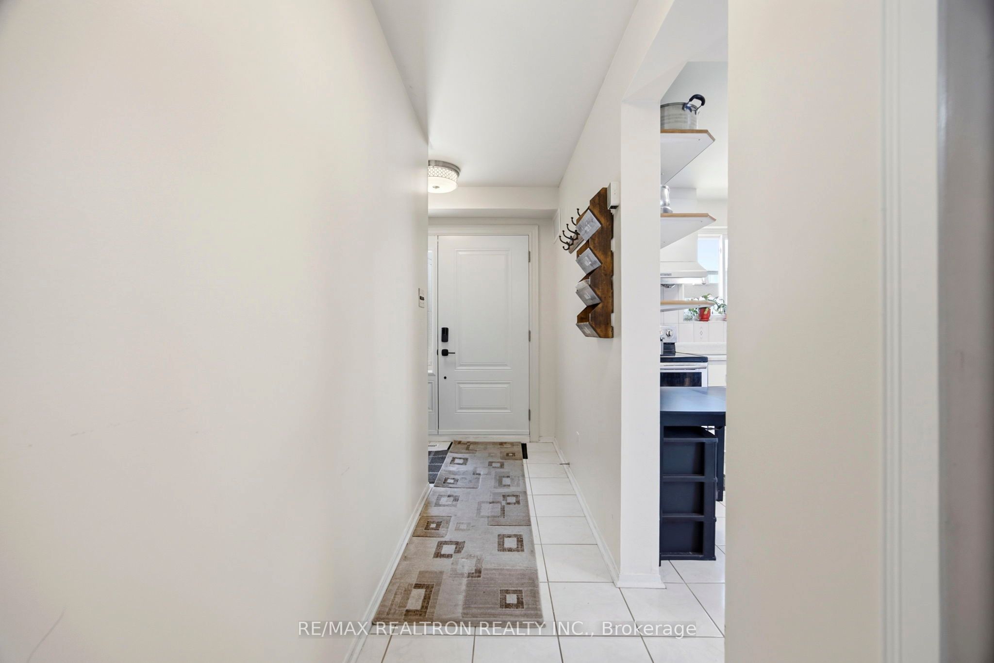 12 San Vito Way, Toronto, ON M3L 2G7 photo 2