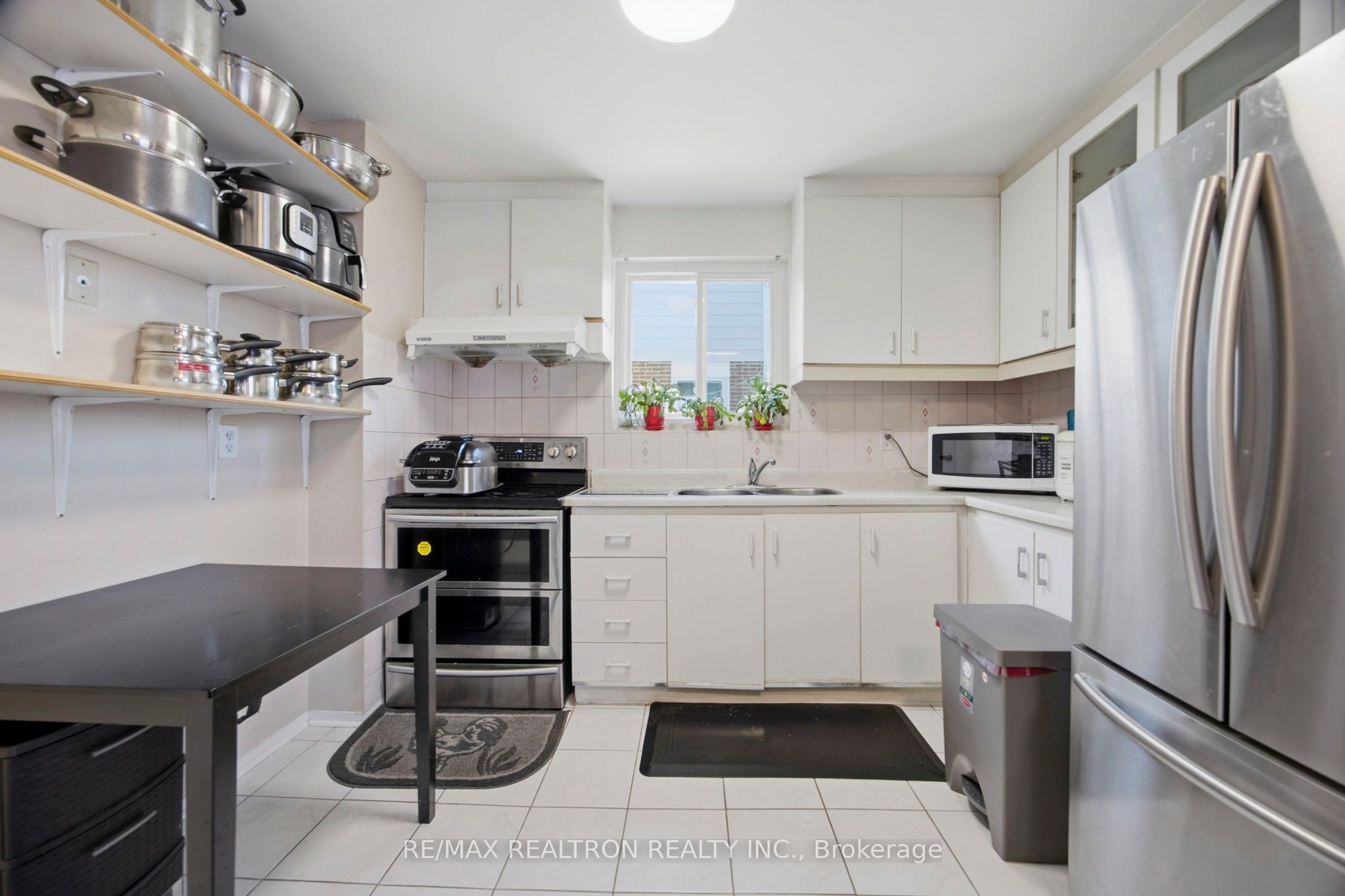 12 San Vito Way, Toronto, ON M3L 2G7 photo 4