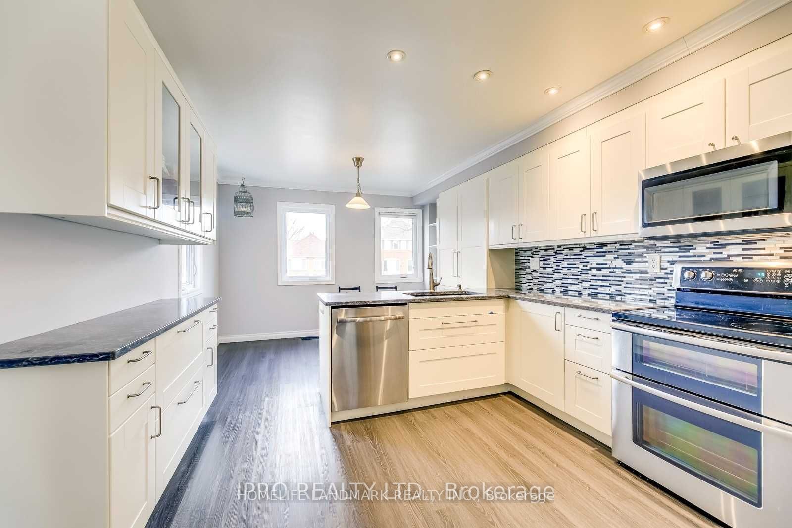 1109 Lindsay Drive, Oakville, ON L6M 3B4 photo 5