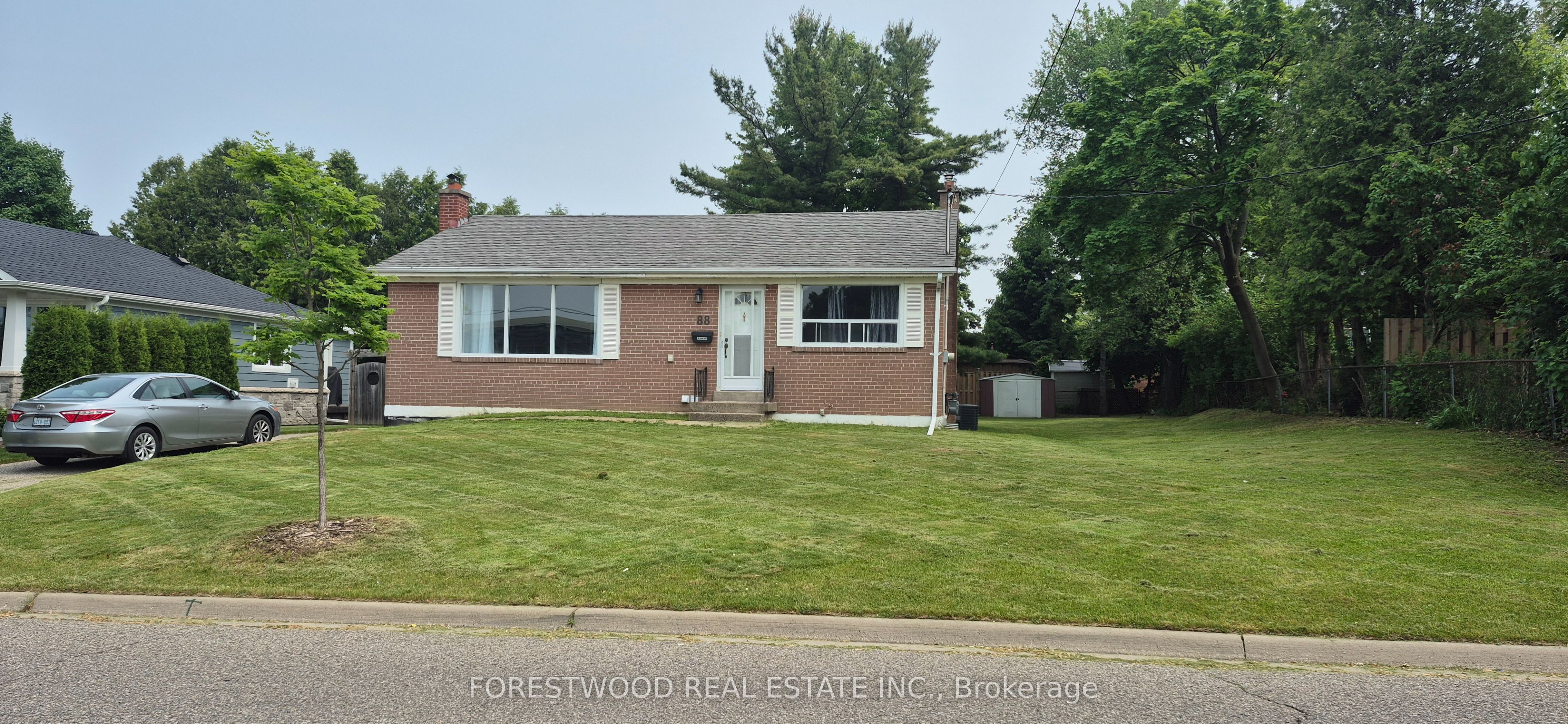 88 Vista Boulevard, Mississauga, ON L5M 1V7 photo 4