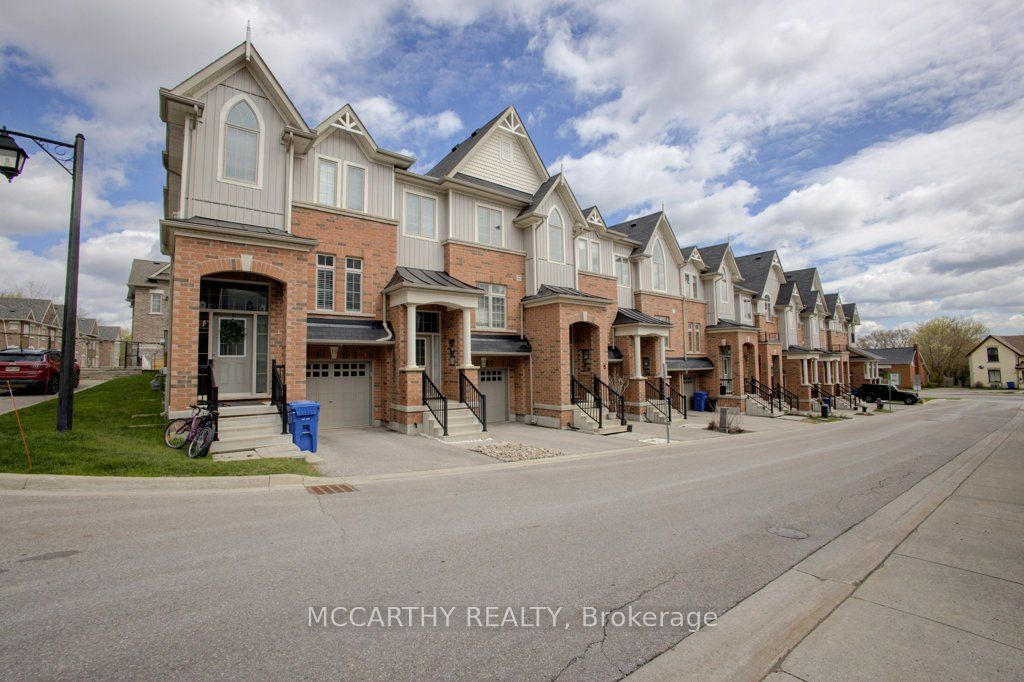 60 First Street 14, Orangeville, ON L9W 2E4 photo 5