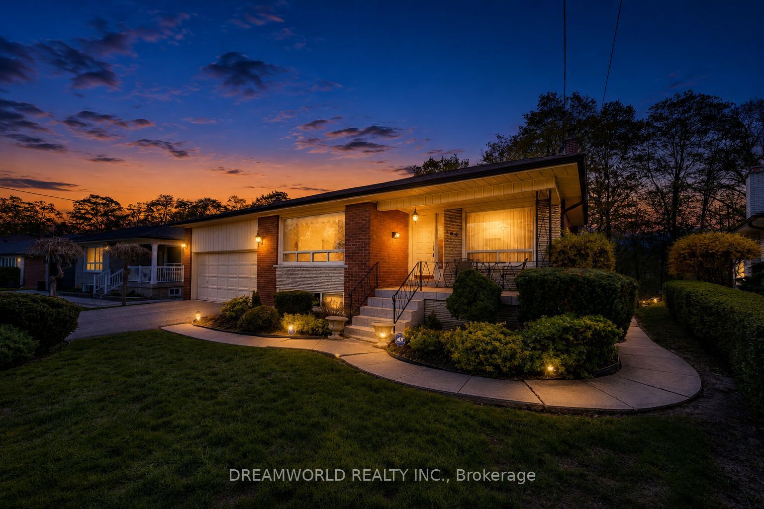 169 Grandravine Drive, Toronto, ON M3J 1B6 photo 2