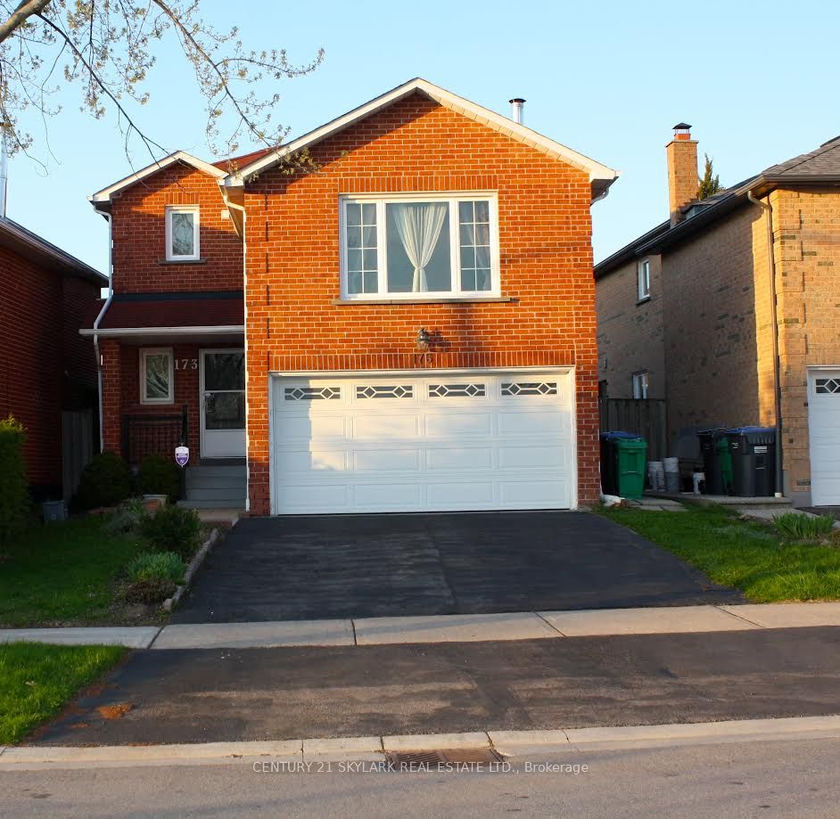 173 Lech Walesa Drive, Mississauga, ON L5B 3H1 photo 2