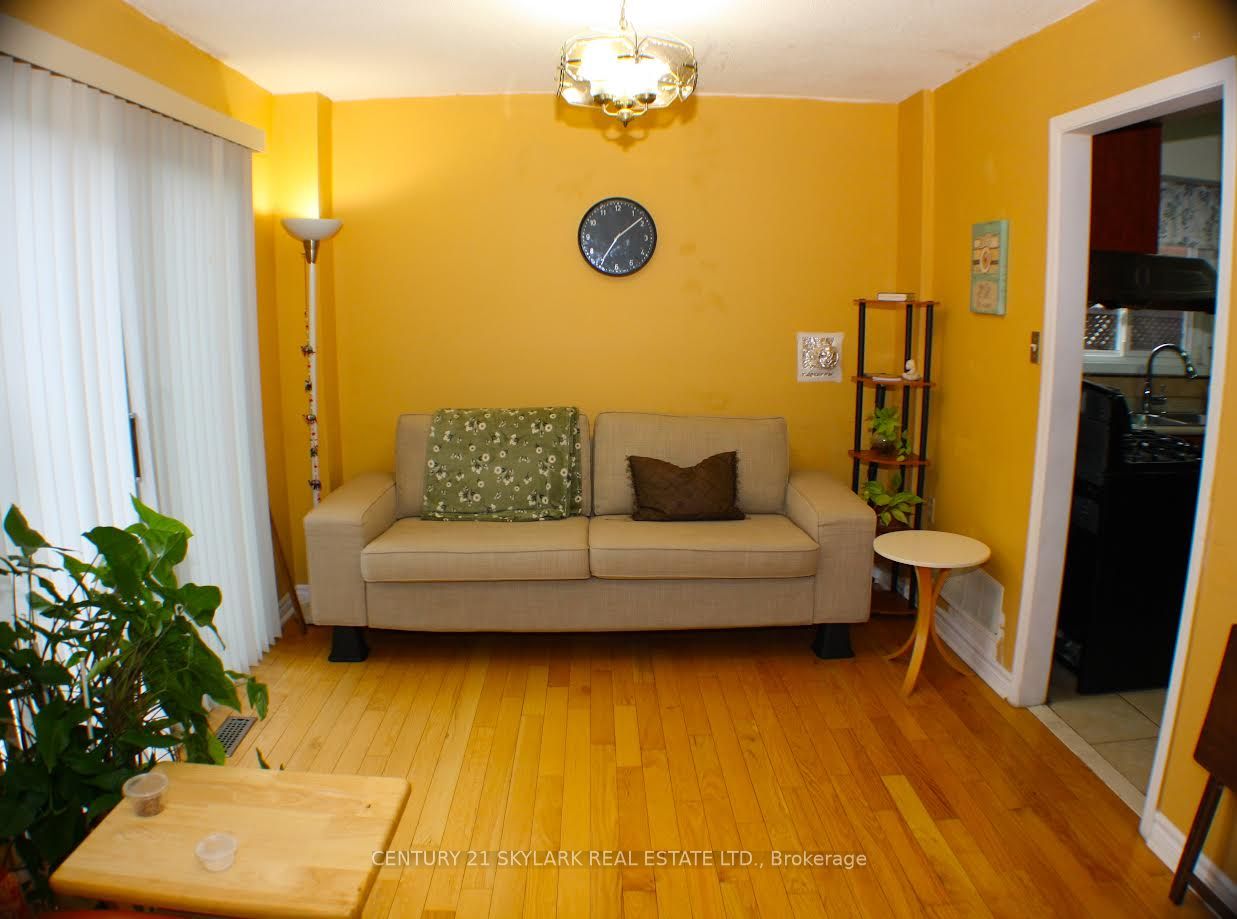 173 Lech Walesa Drive, Mississauga, ON L5B 3H1 photo 4
