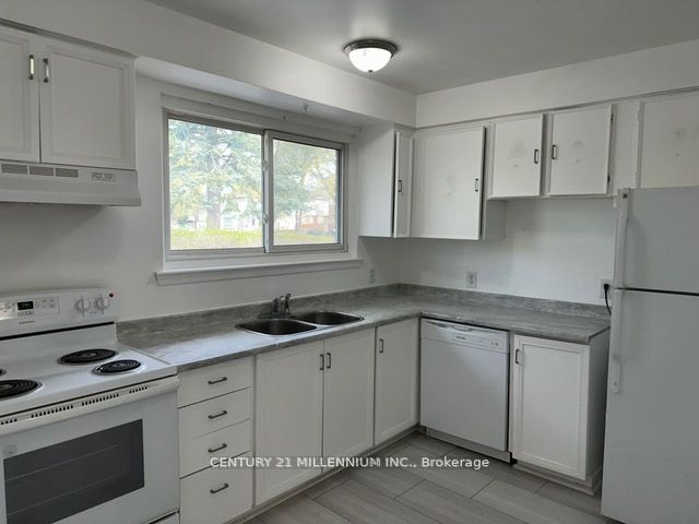 30 Kenilworth Road Upper, Brampton, ON L6V 2B1 photo 2