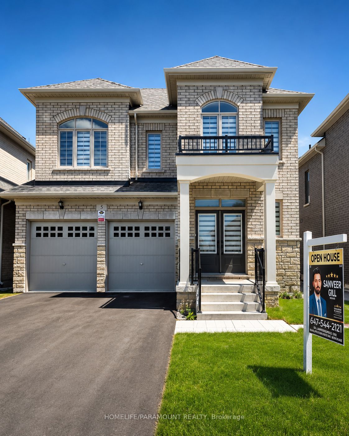 5 Dolomite Drive, Brampton, ON L6P 4R8