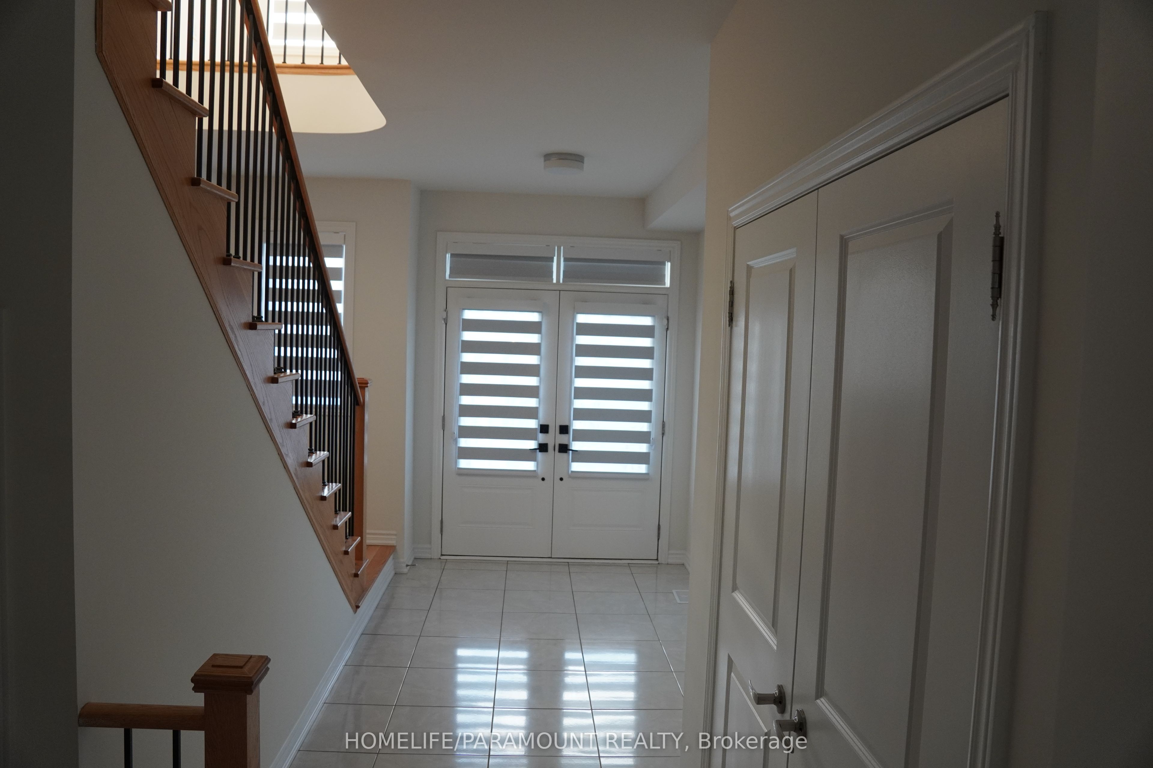 5 Dolomite Drive, Brampton, ON L6P 4R8 photo 4