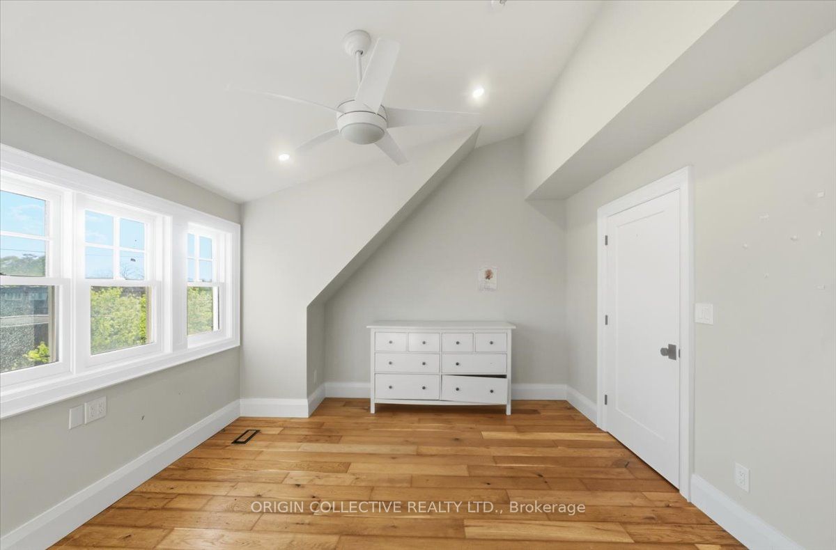 79 Wilson Street E, Oakville, ON L6K 3G4 photo 4