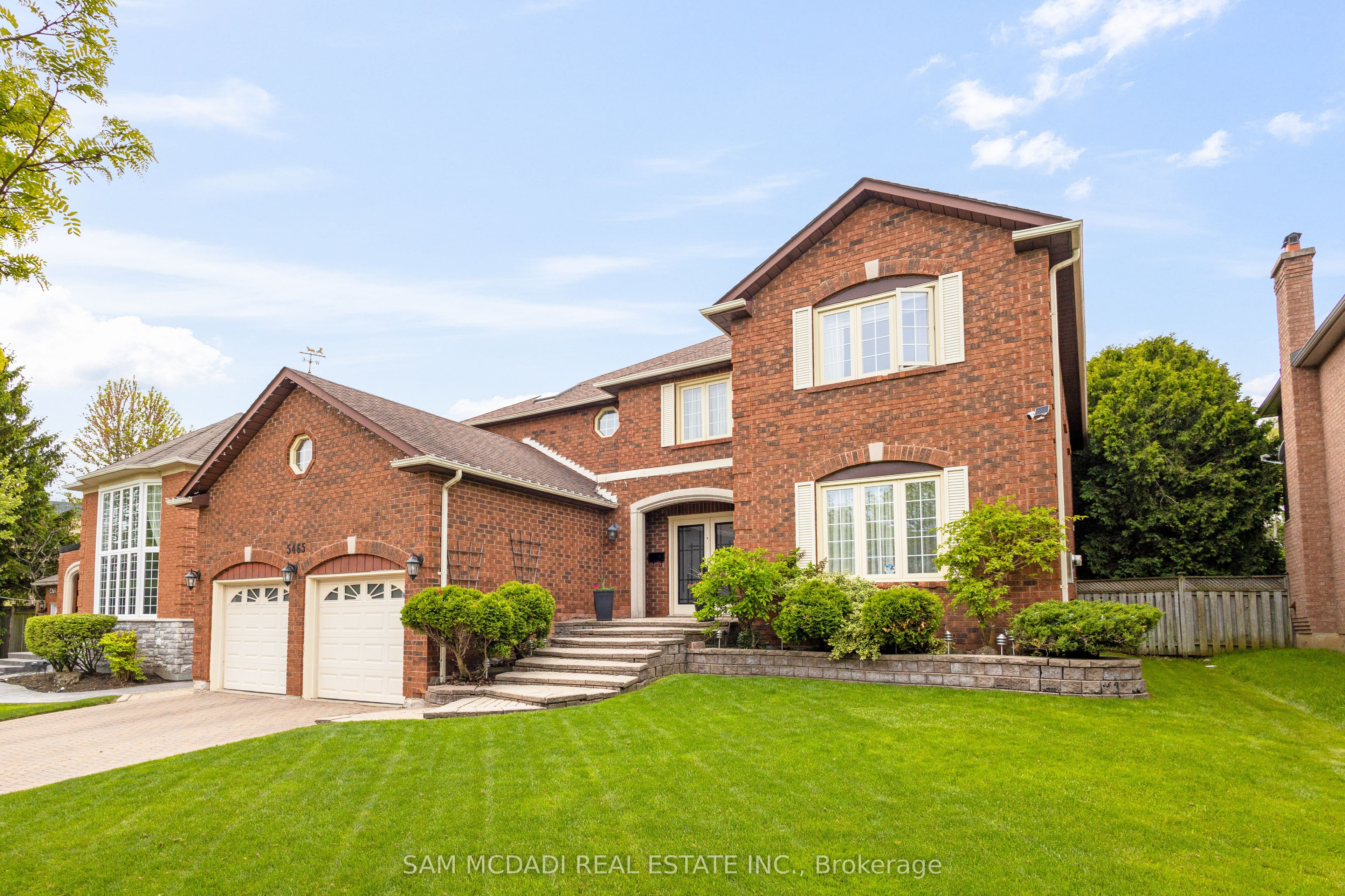 5465 Shorecrest Crescent, Mississauga, ON L5M 4Y6 photo 2